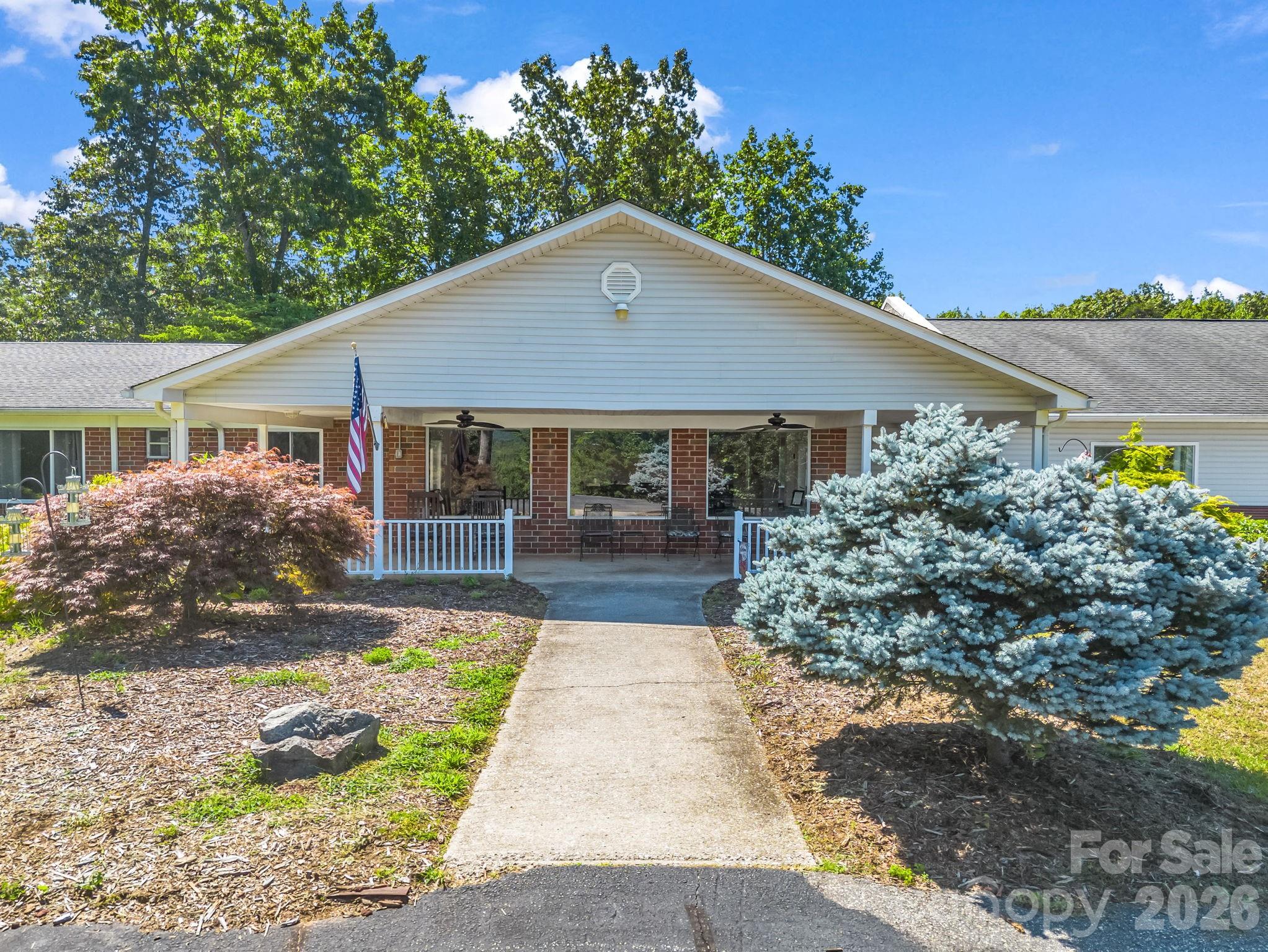 354 Woodland Drive Property Photo 4