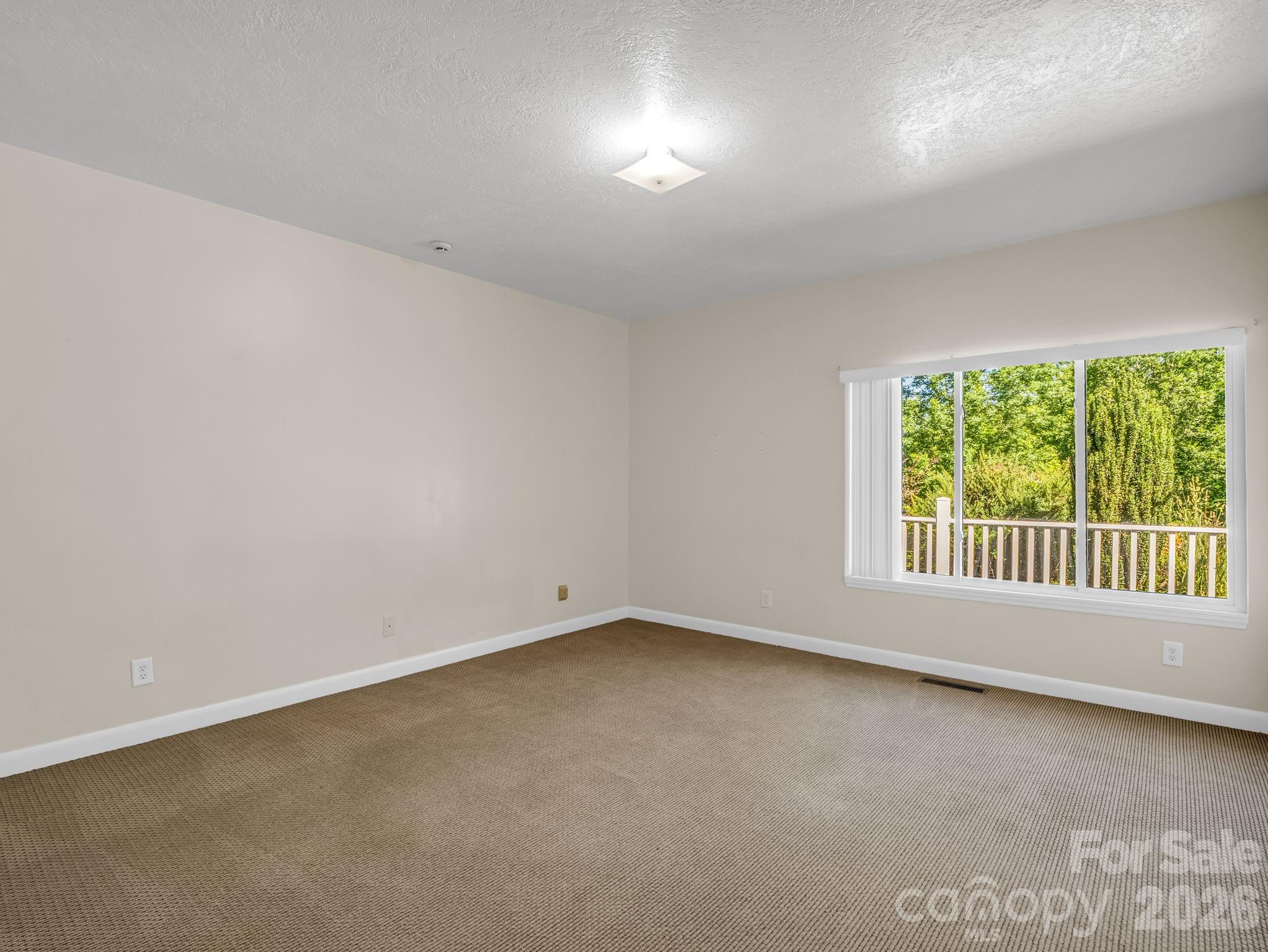 354 Woodland Drive Property Photo 40