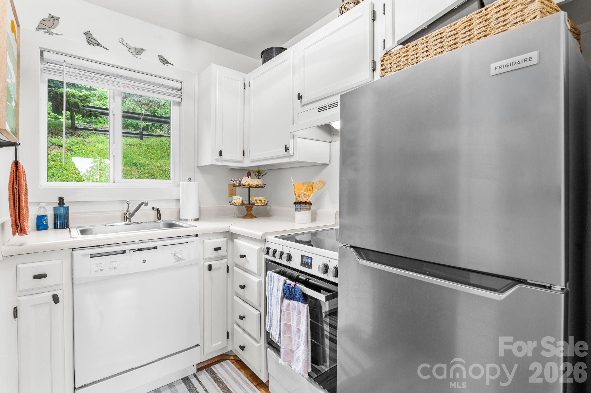 110 Sugar Ski Drive 10-401 Property Photo 14