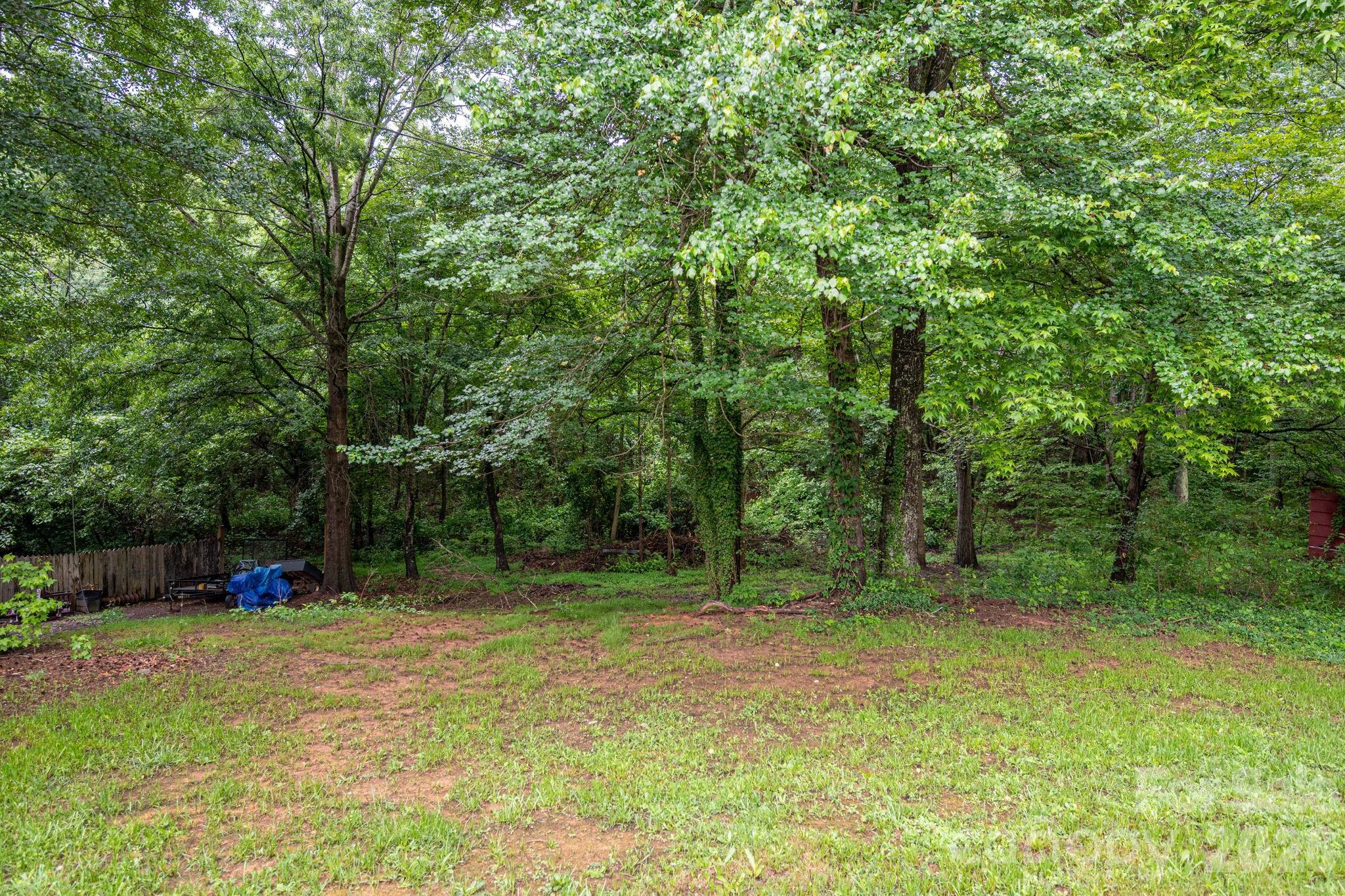 304 Springhill Lane Property Photo 8