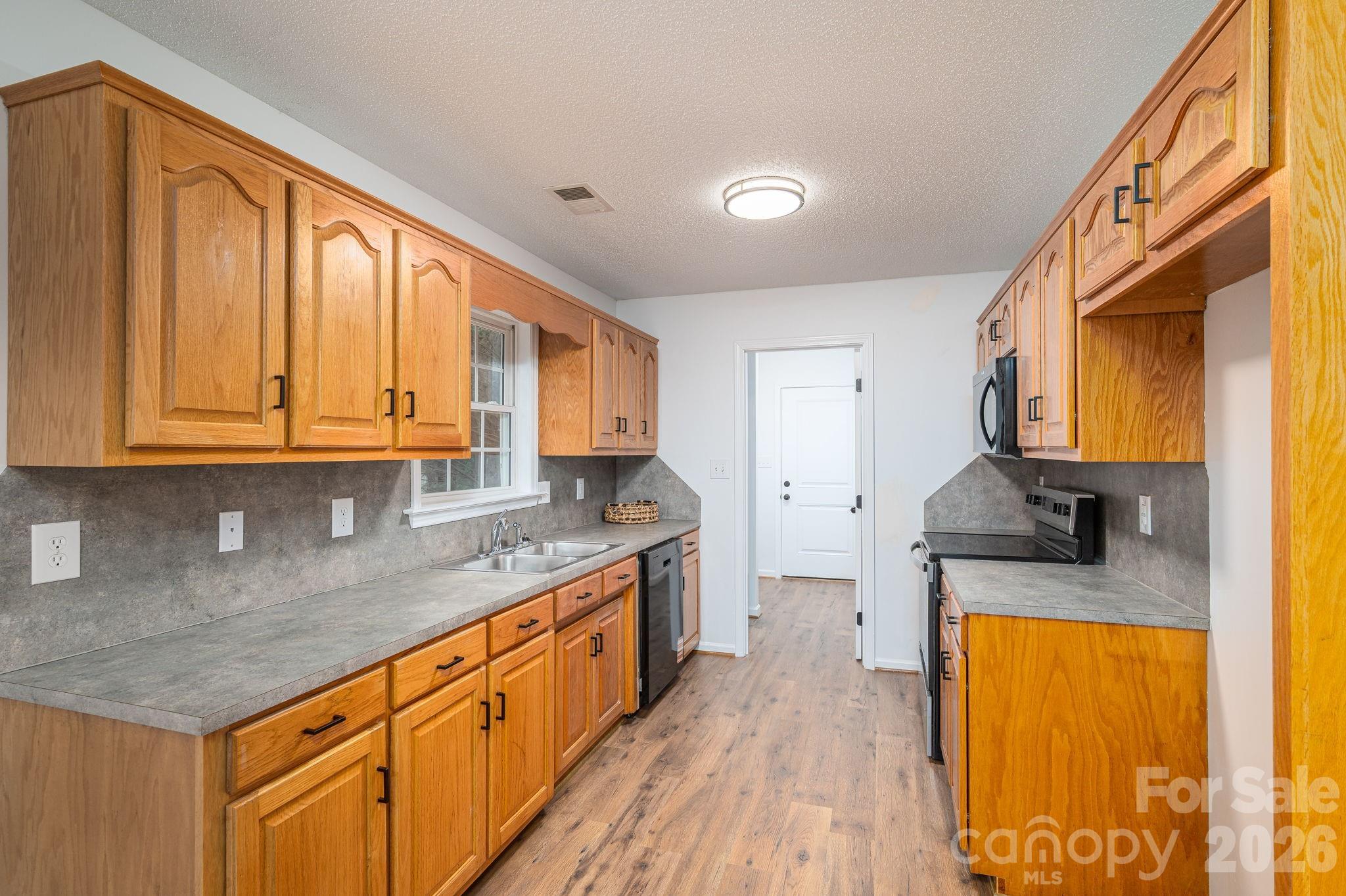 304 Springhill Lane Property Photo 19