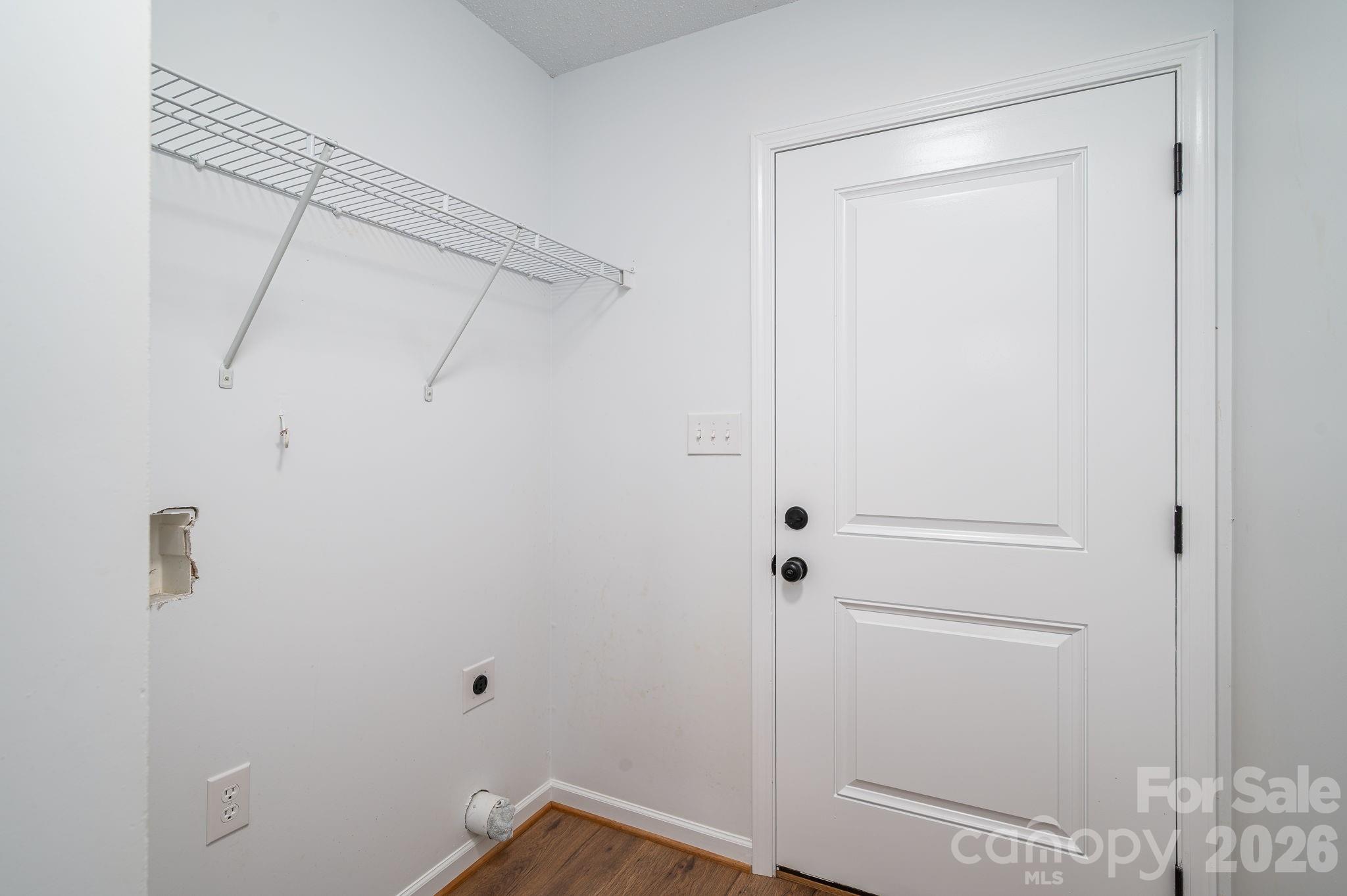 304 Springhill Lane Property Photo 20