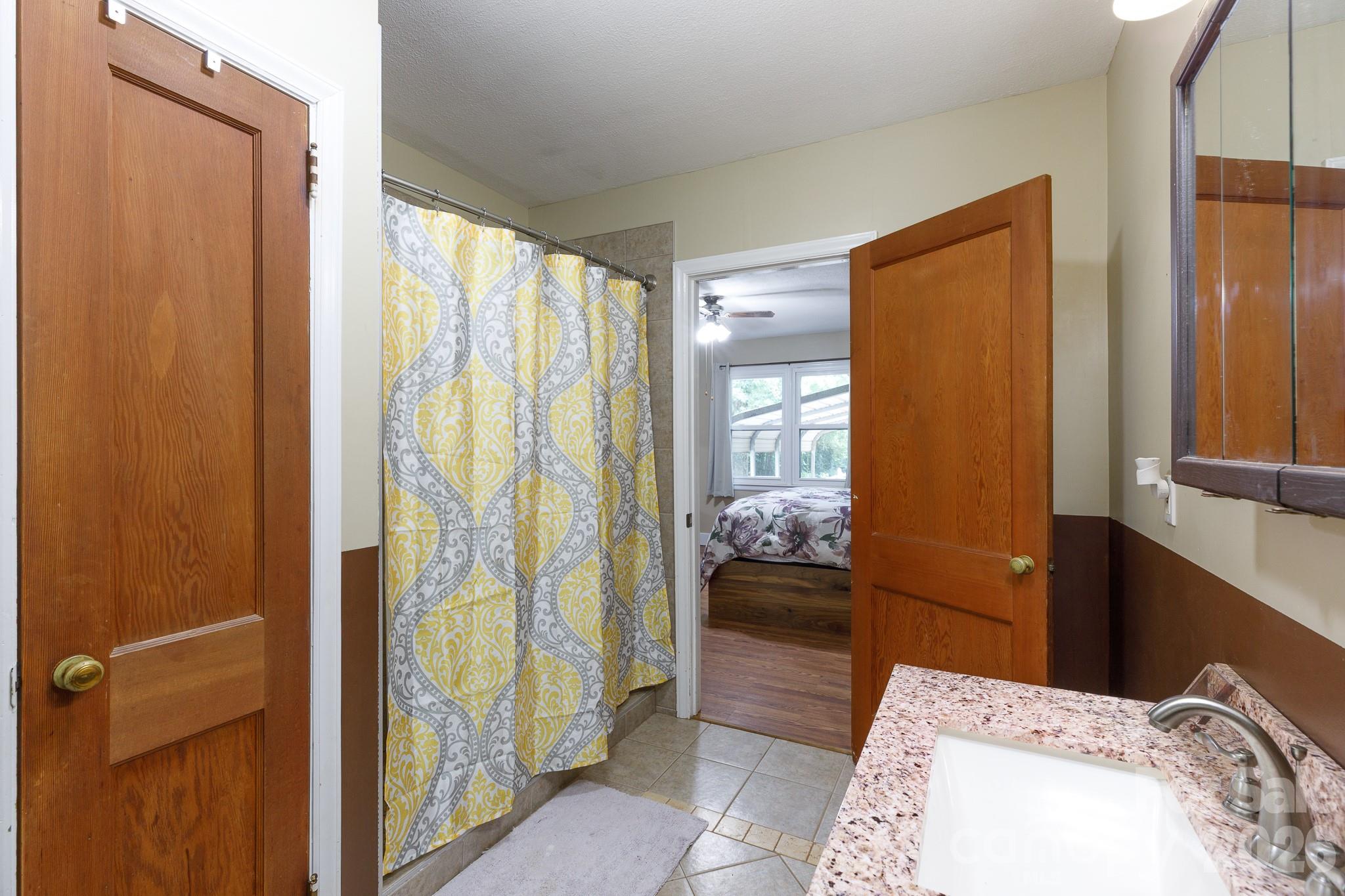 202 Woodlawn Drive Property Photo 17