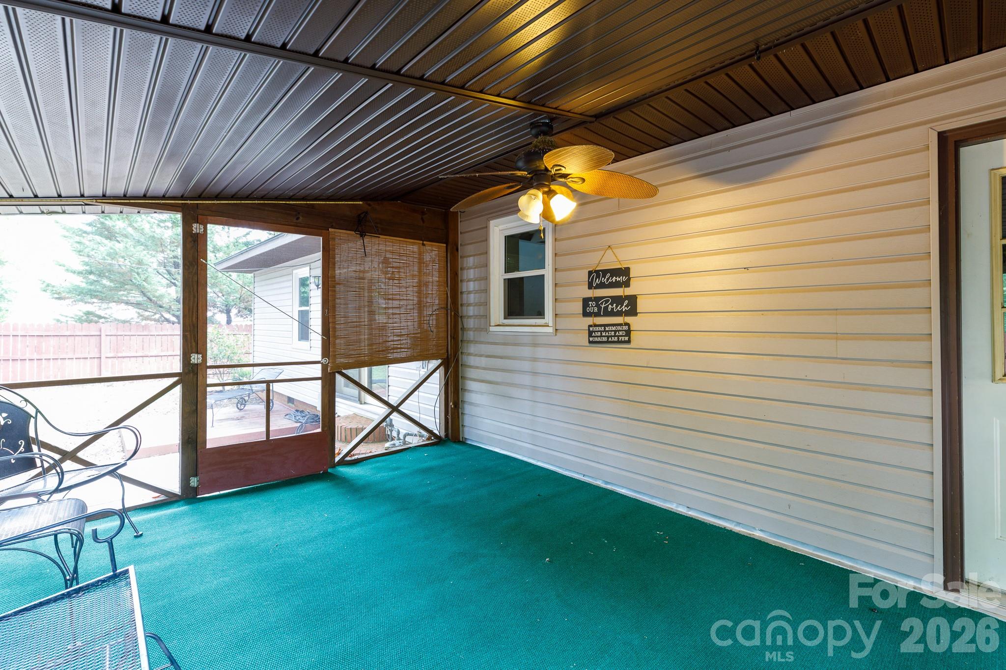 202 Woodlawn Drive Property Photo 25