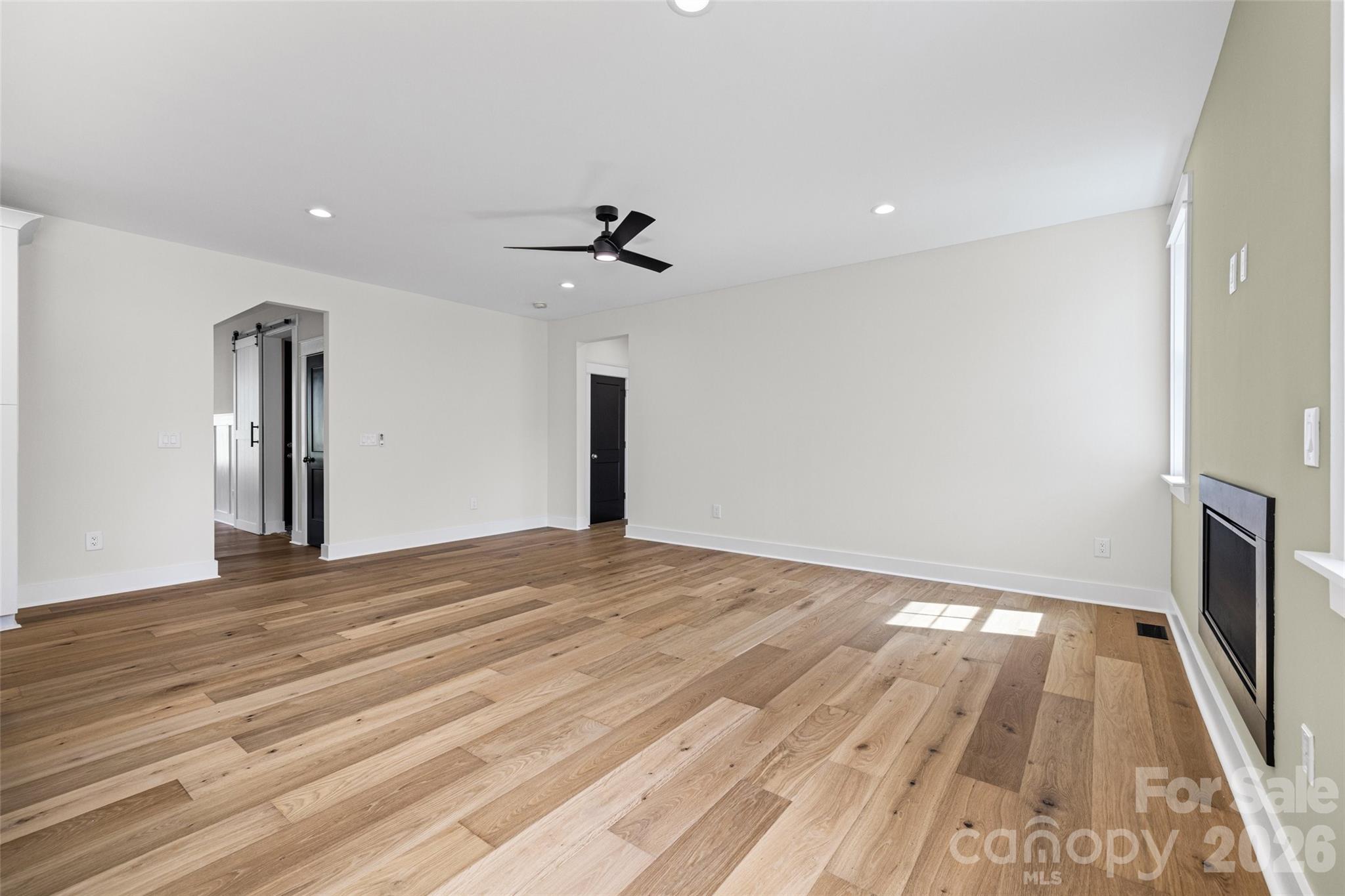 116 Jentri Way Property Photo 13
