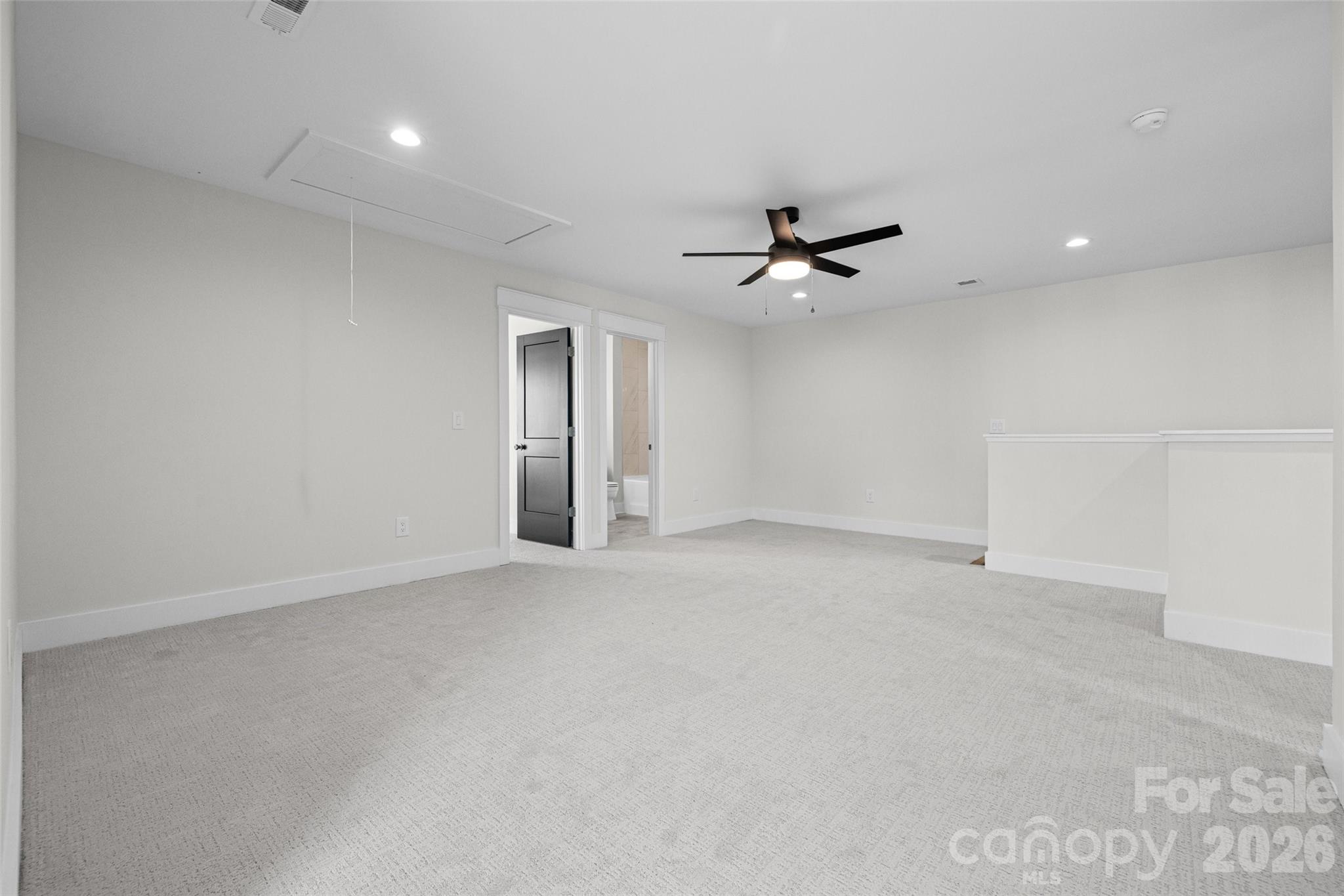 116 Jentri Way Property Photo 33