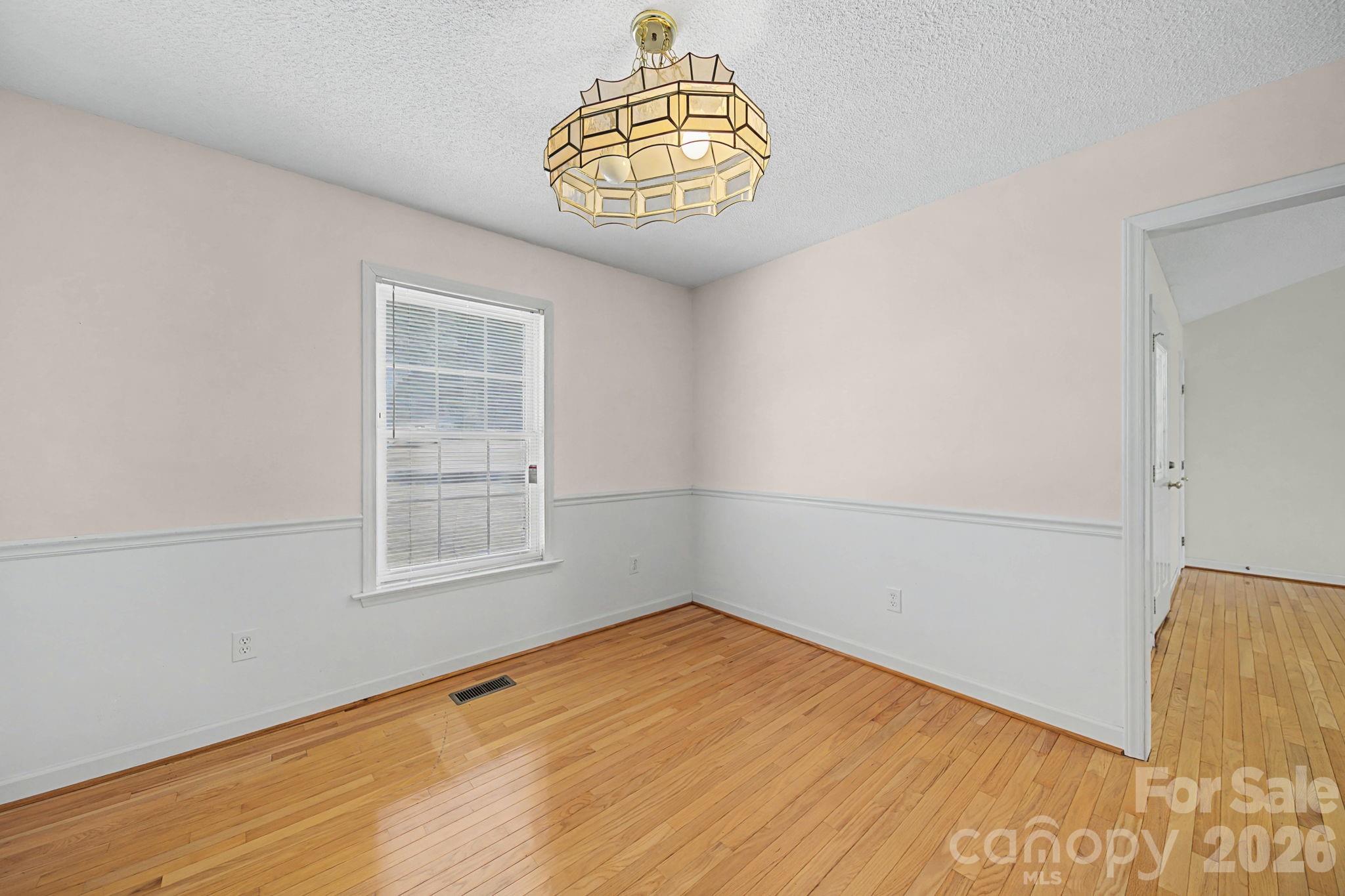 865 N Highway 161 Highway Property Photo 16
