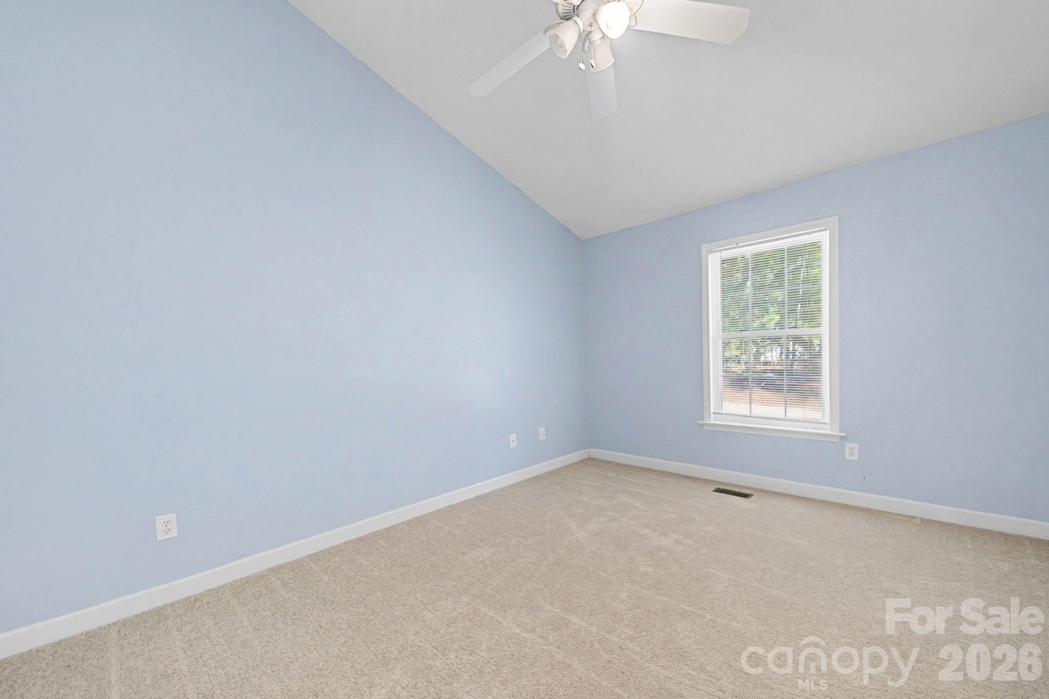865 N Highway 161 Highway Property Photo 18