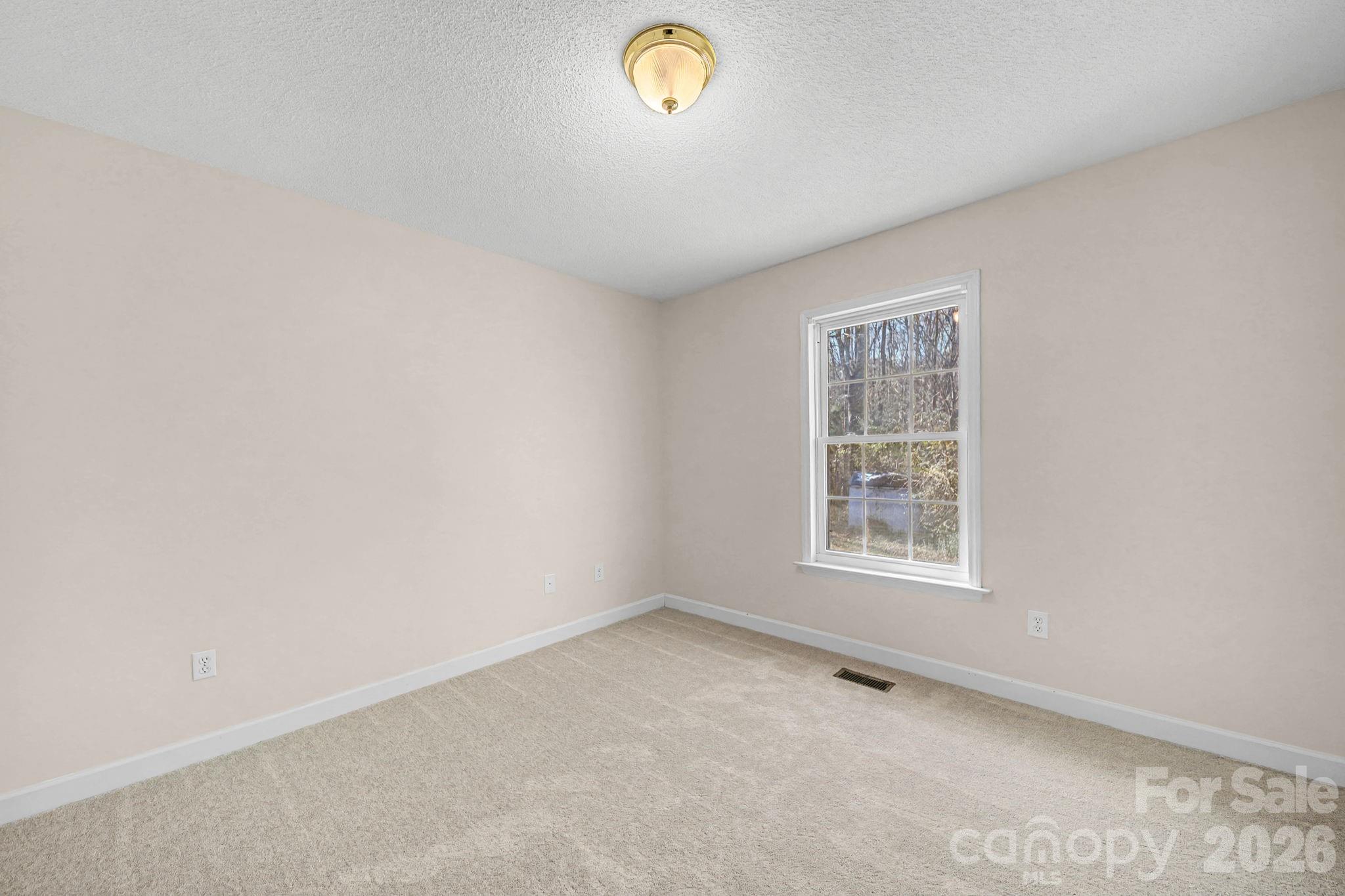 865 N Highway 161 Highway Property Photo 26