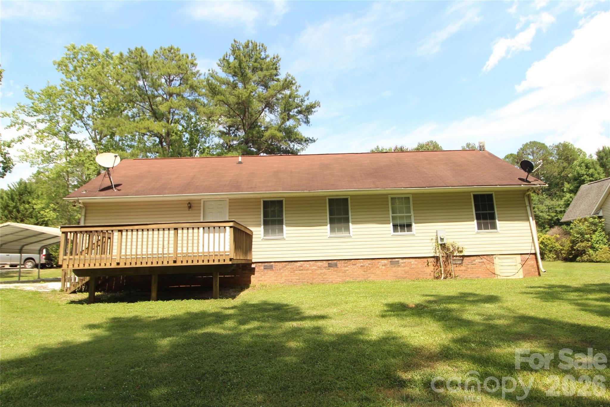 865 N Highway 161 Highway Property Photo 28