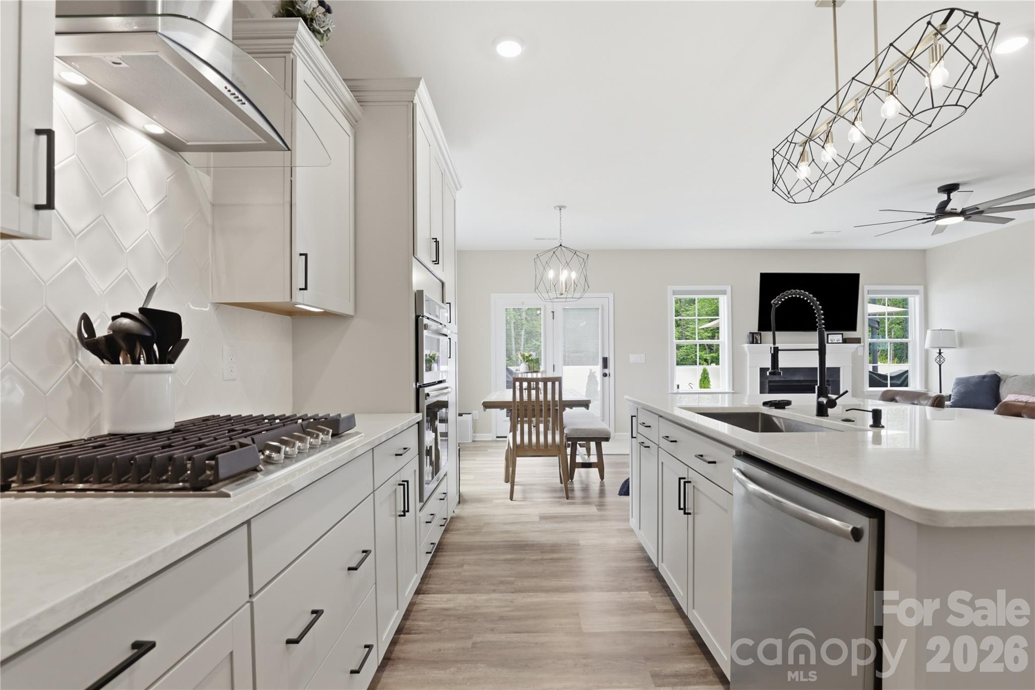 222 Moravian Court Property Photo 7
