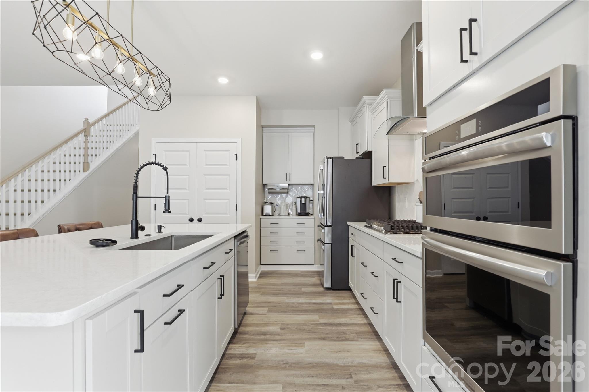 222 Moravian Court Property Photo 8