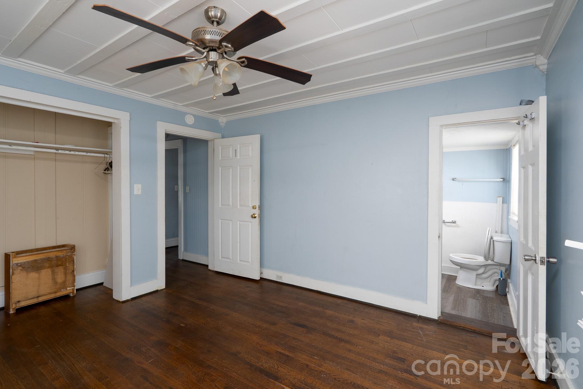 1823 2nd Street Property Photo 3