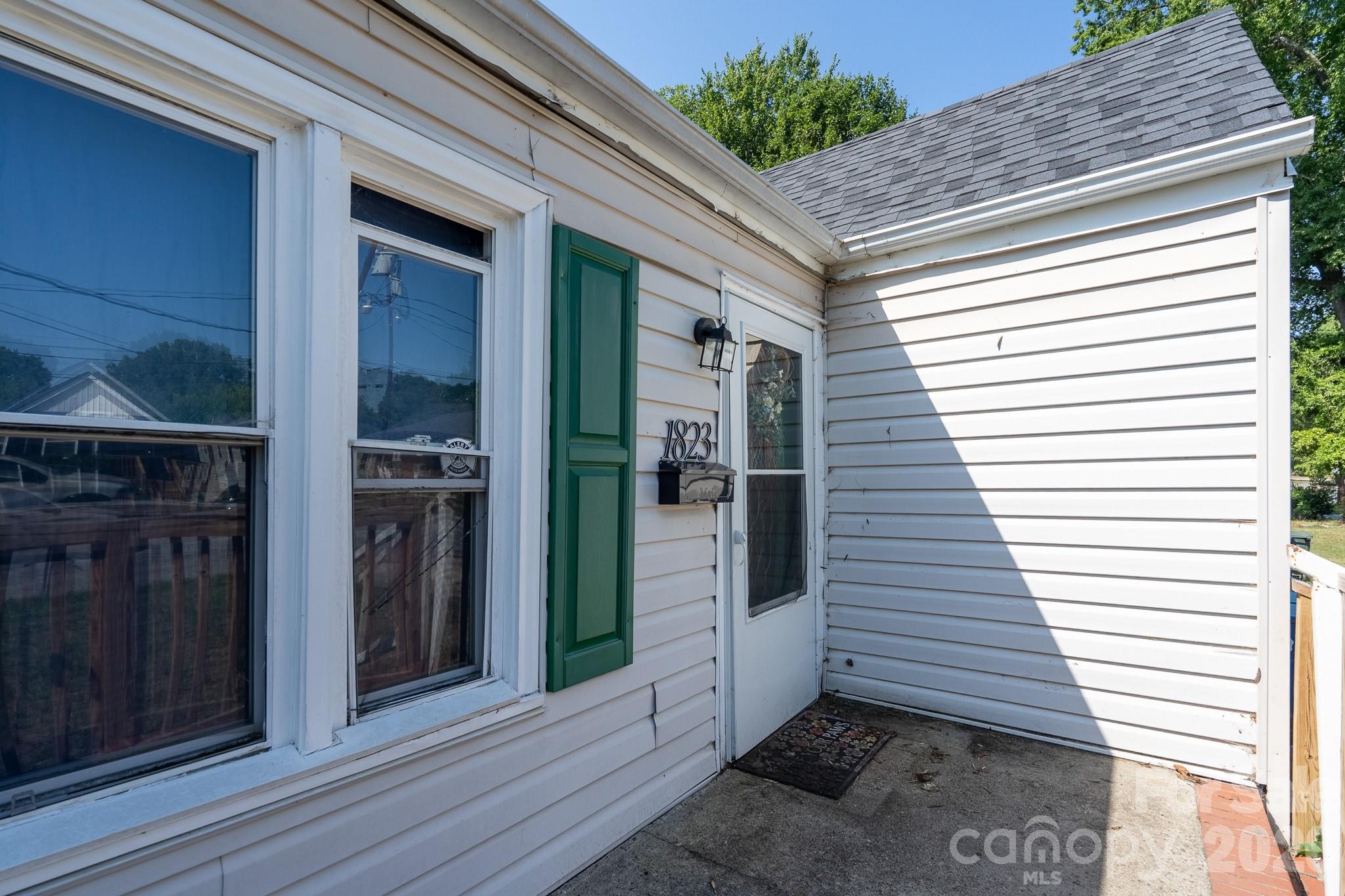 1823 2nd Street Property Photo 22