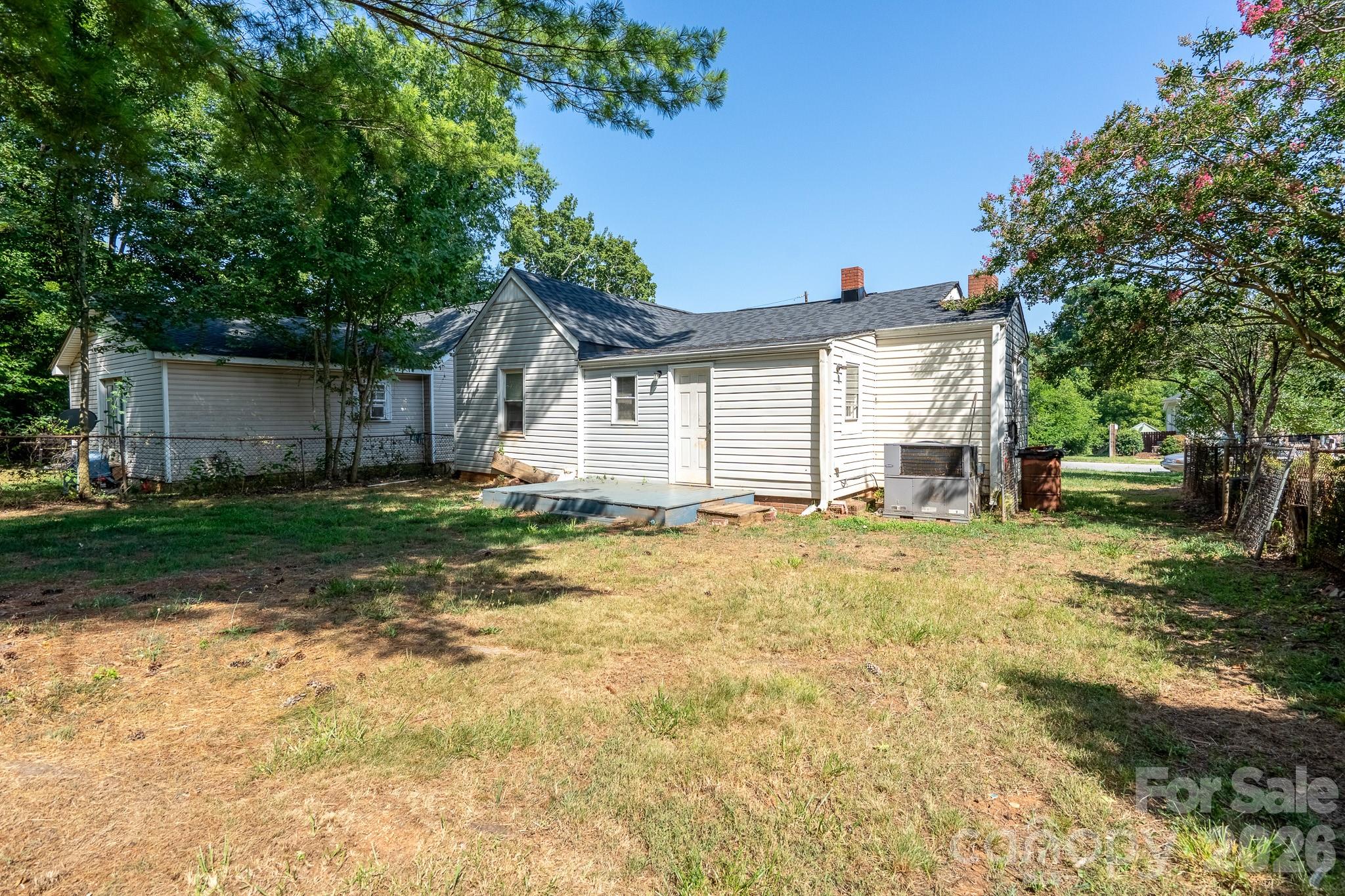1823 2nd Street Property Photo 23