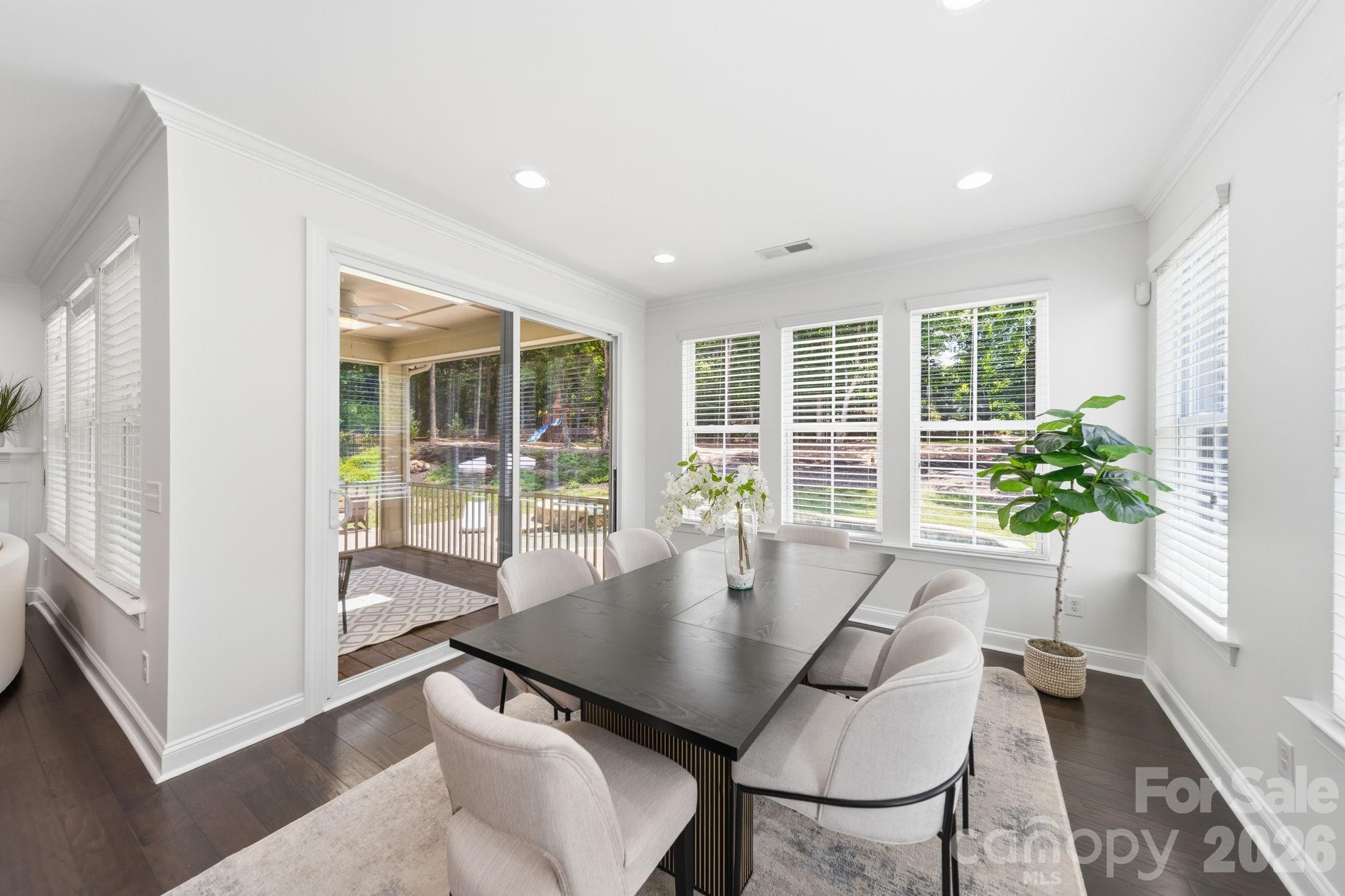163 Monteray Oaks Circle Property Photo 15