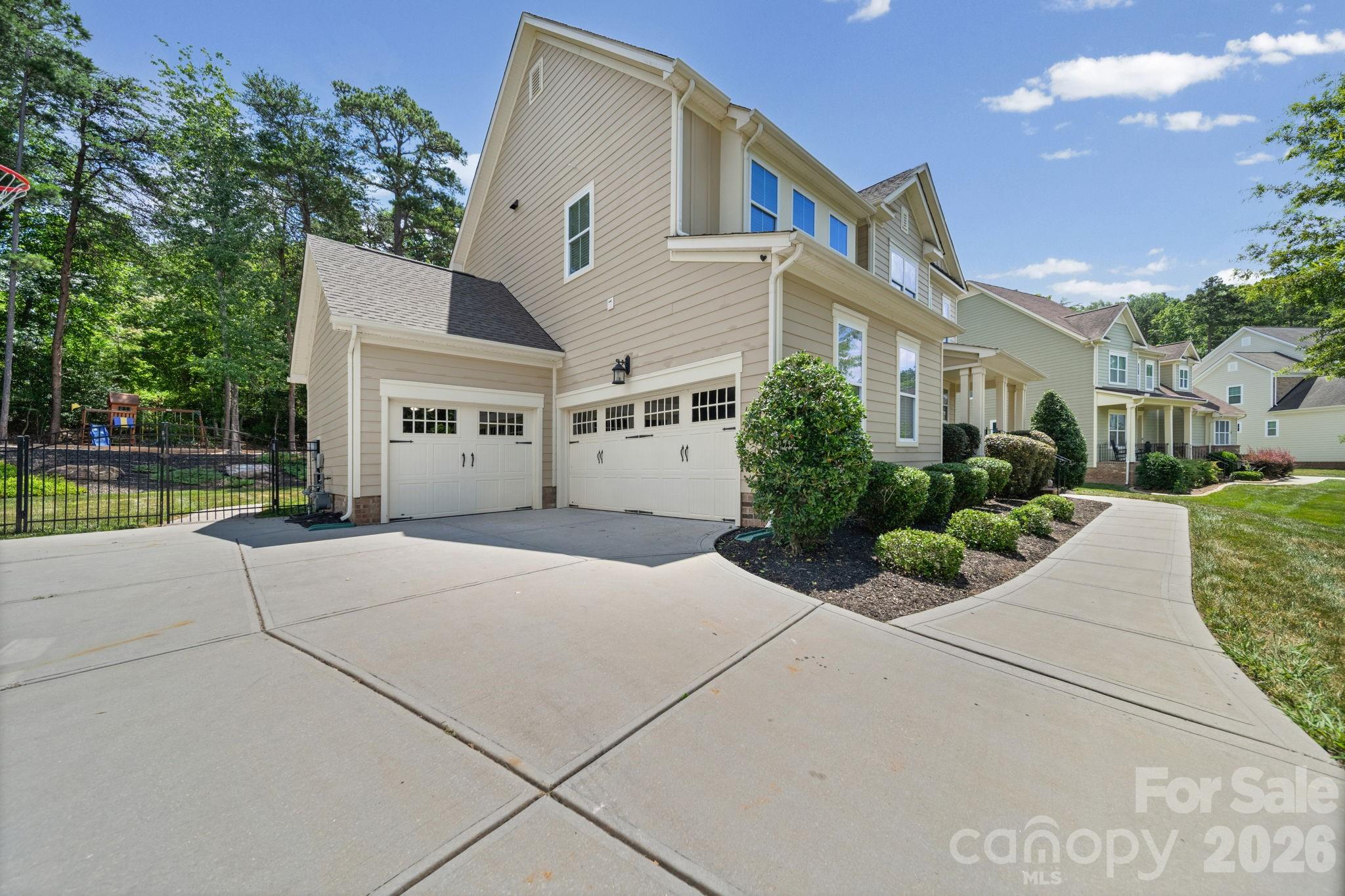 163 Monteray Oaks Circle Property Photo 44