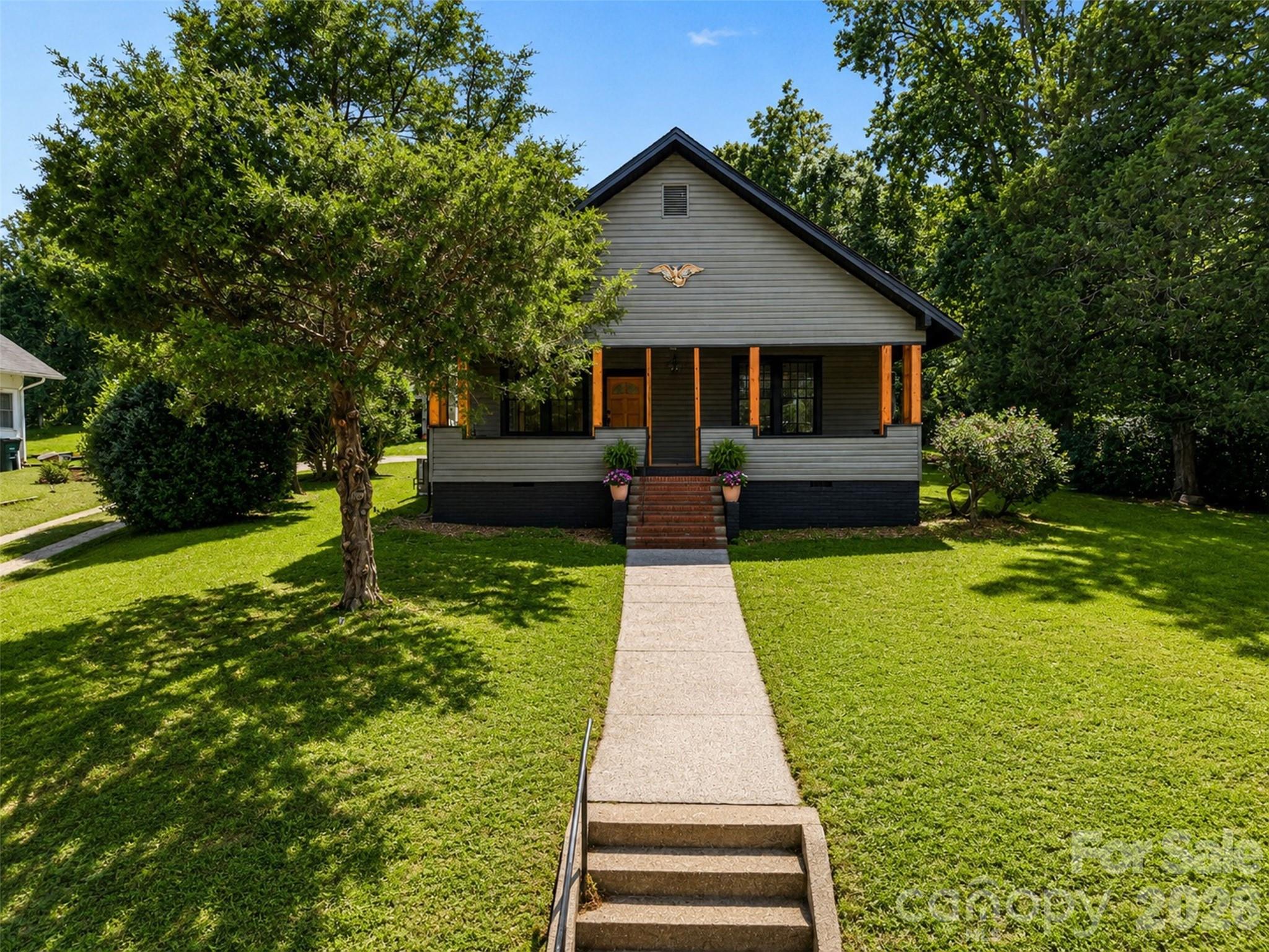 32 Pinecrest Avenue Property Photo 8