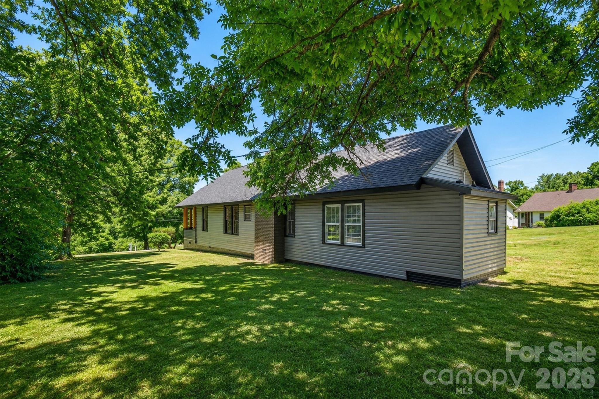 32 Pinecrest Avenue Property Photo 37