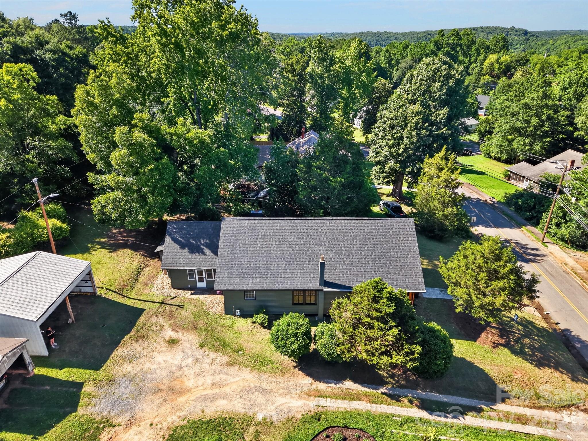32 Pinecrest Avenue Property Photo 43