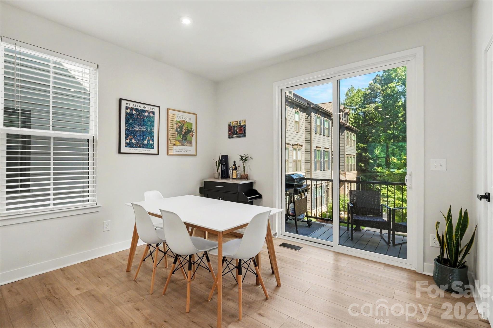 300 Twinflower Lane Property Photo 10