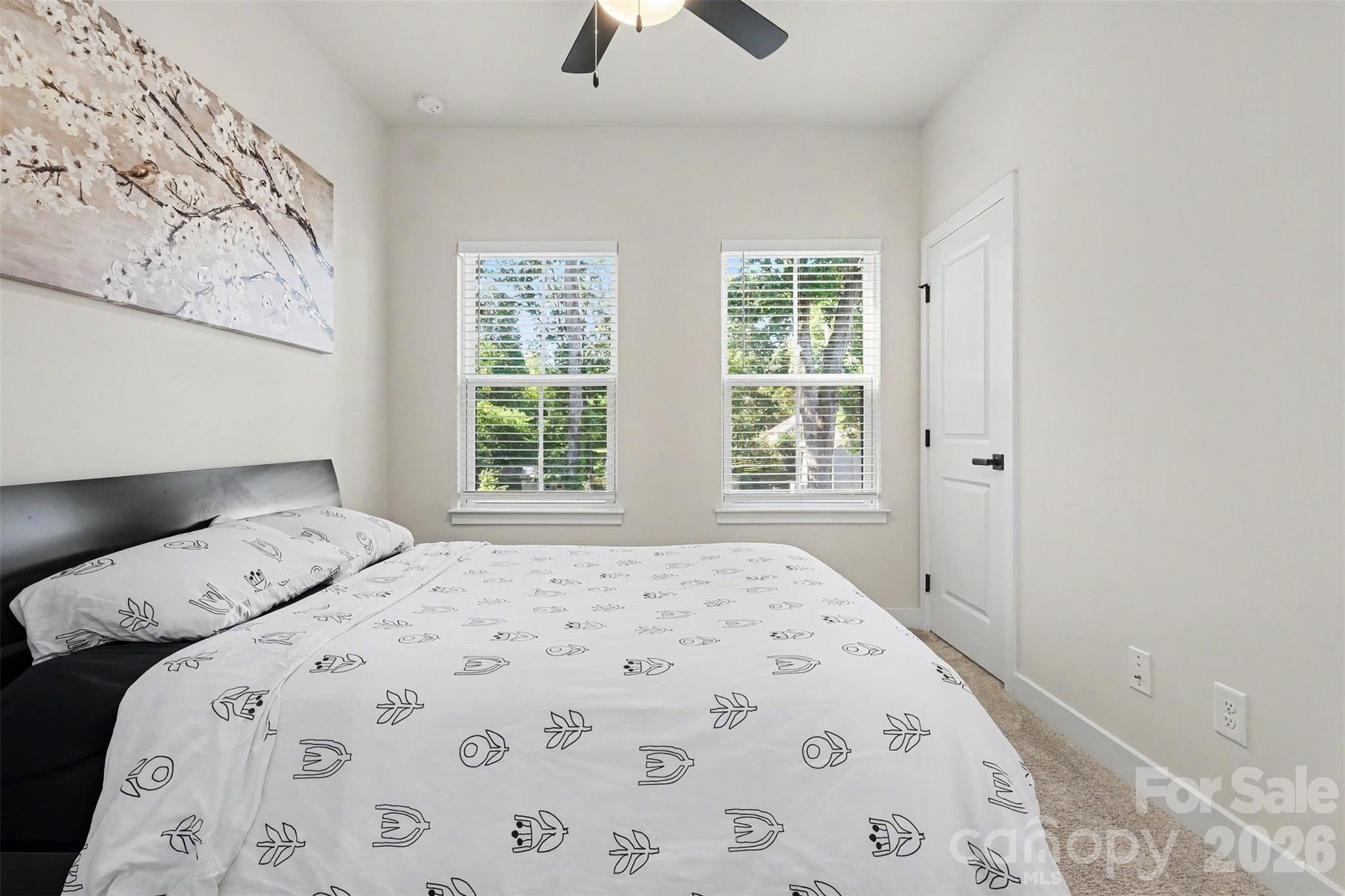 300 Twinflower Lane Property Photo 16