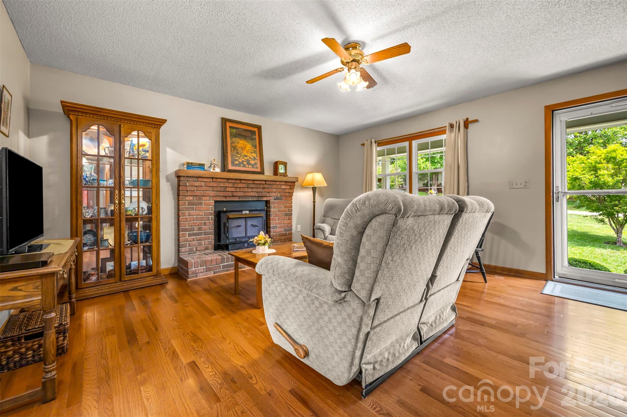 236 Cardinal Road 43 Property Photo 12