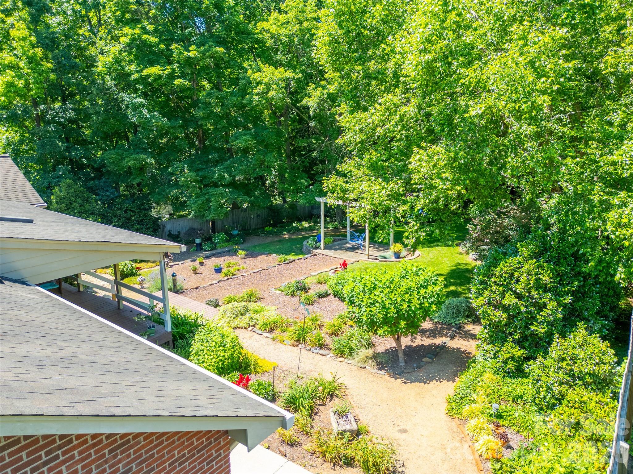 7029 Forest Hills Drive Property Photo 43