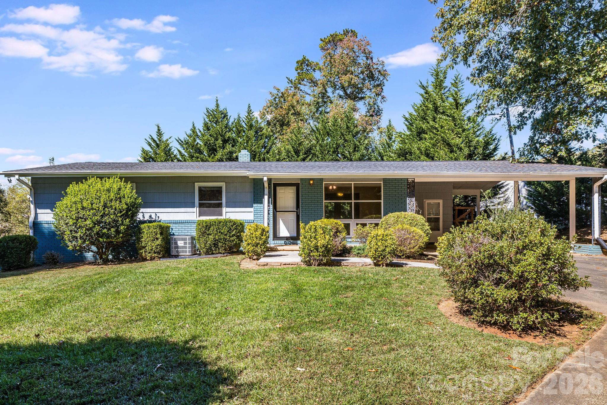 26 Elkmont Drive Property Photo 1