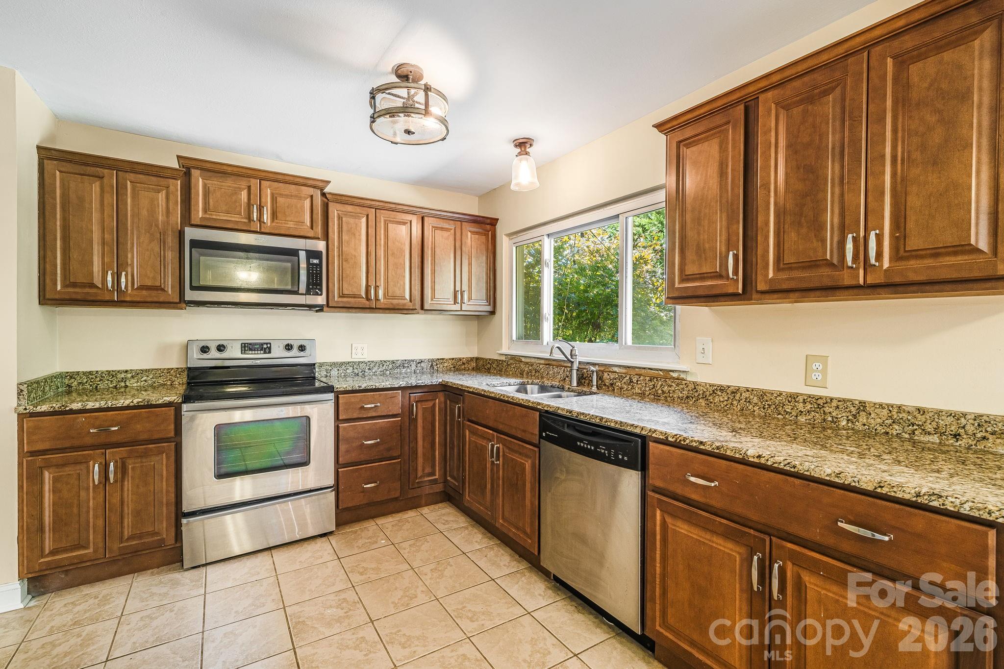 26 Elkmont Drive Property Photo 12