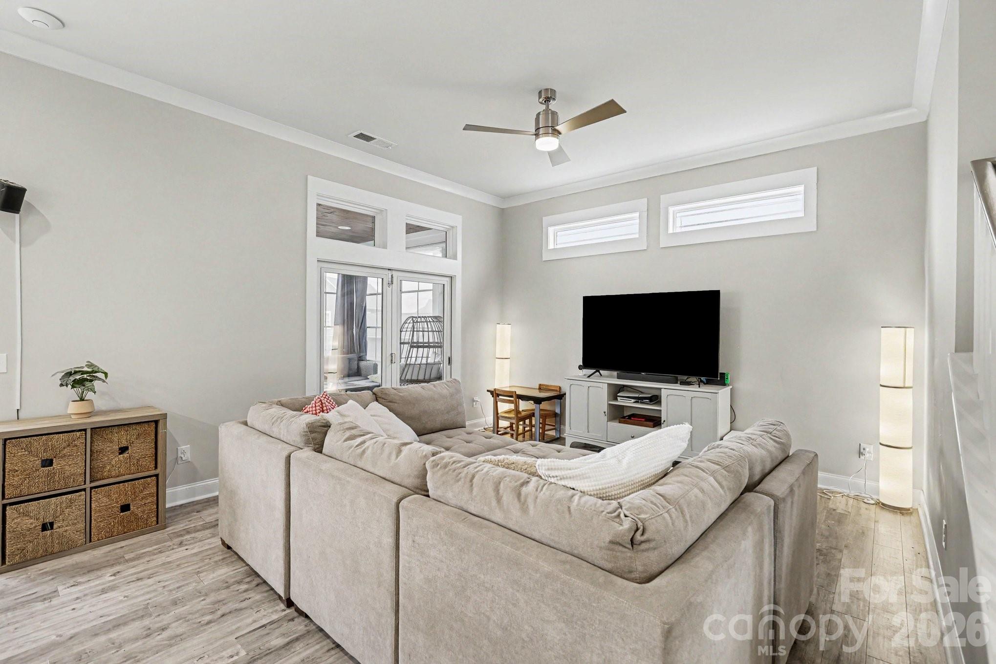11617 Miller Road Property Photo 8