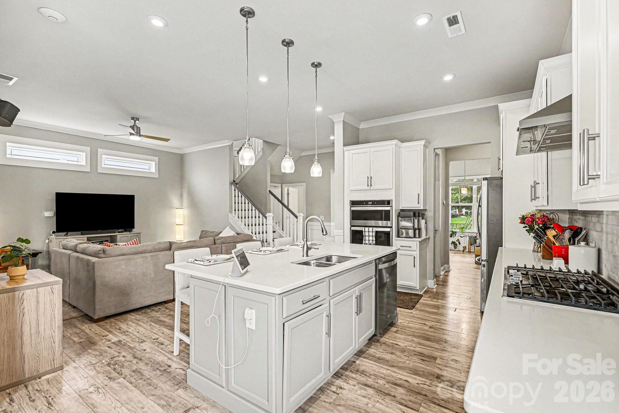11617 Miller Road Property Photo 11
