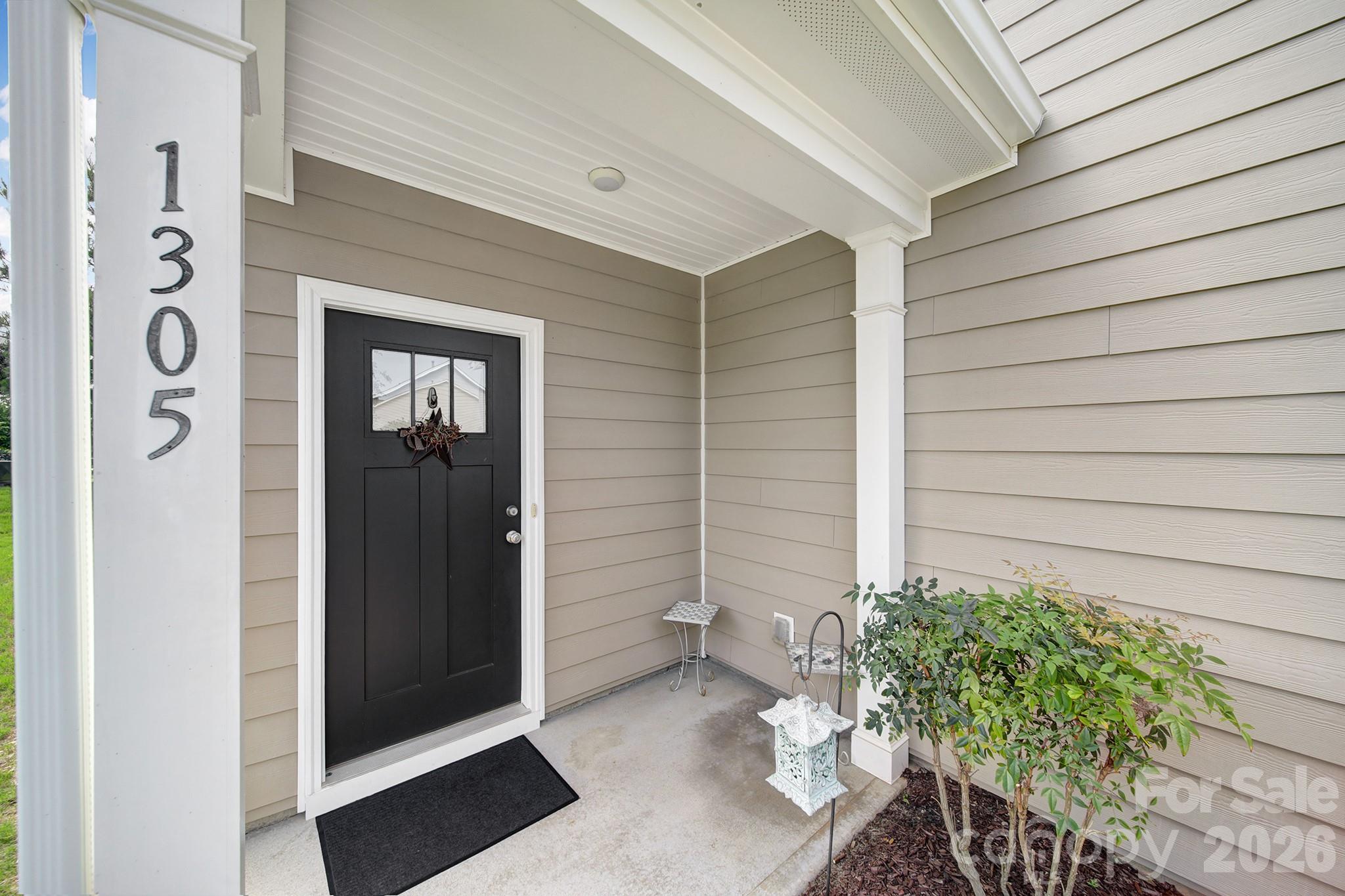 1305 Rainier Drive Property Photo 3