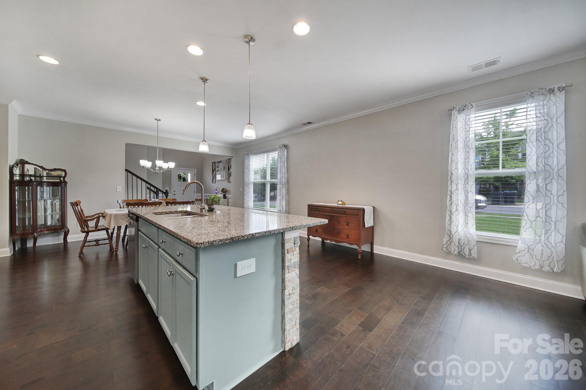 1305 Rainier Drive Property Photo 13