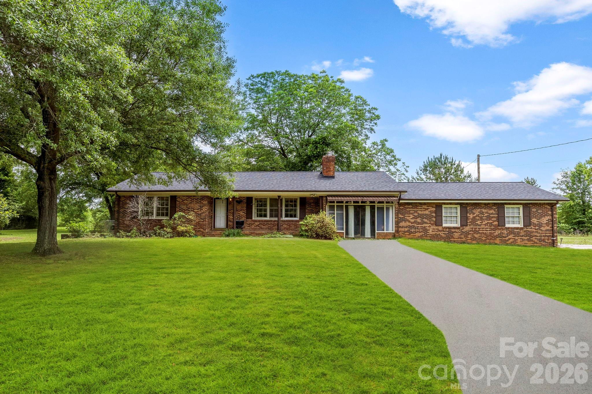 2829 Bettis Road Property Photo 1