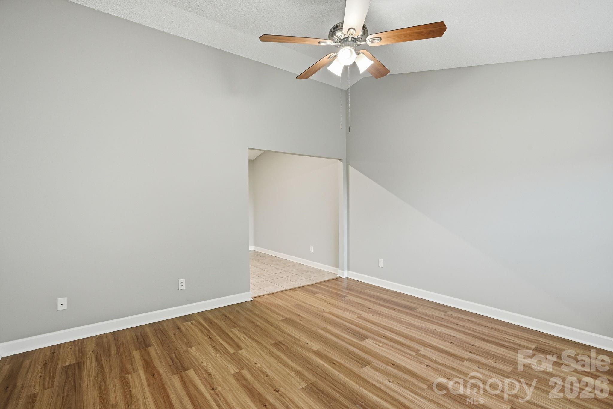 2306 Jordi Way Property Photo 10