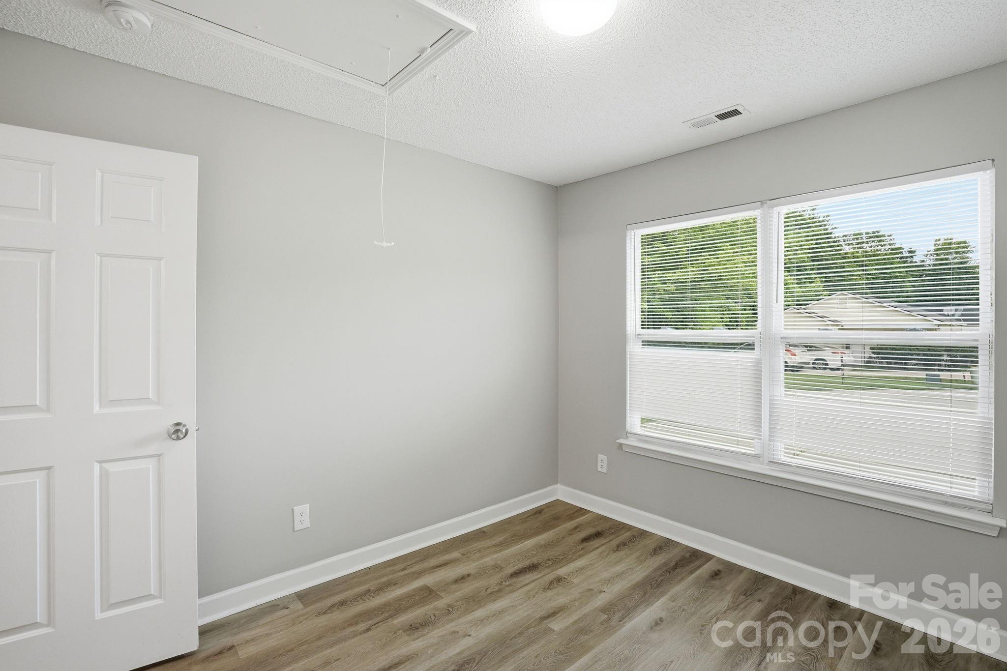 2306 Jordi Way Property Photo 12