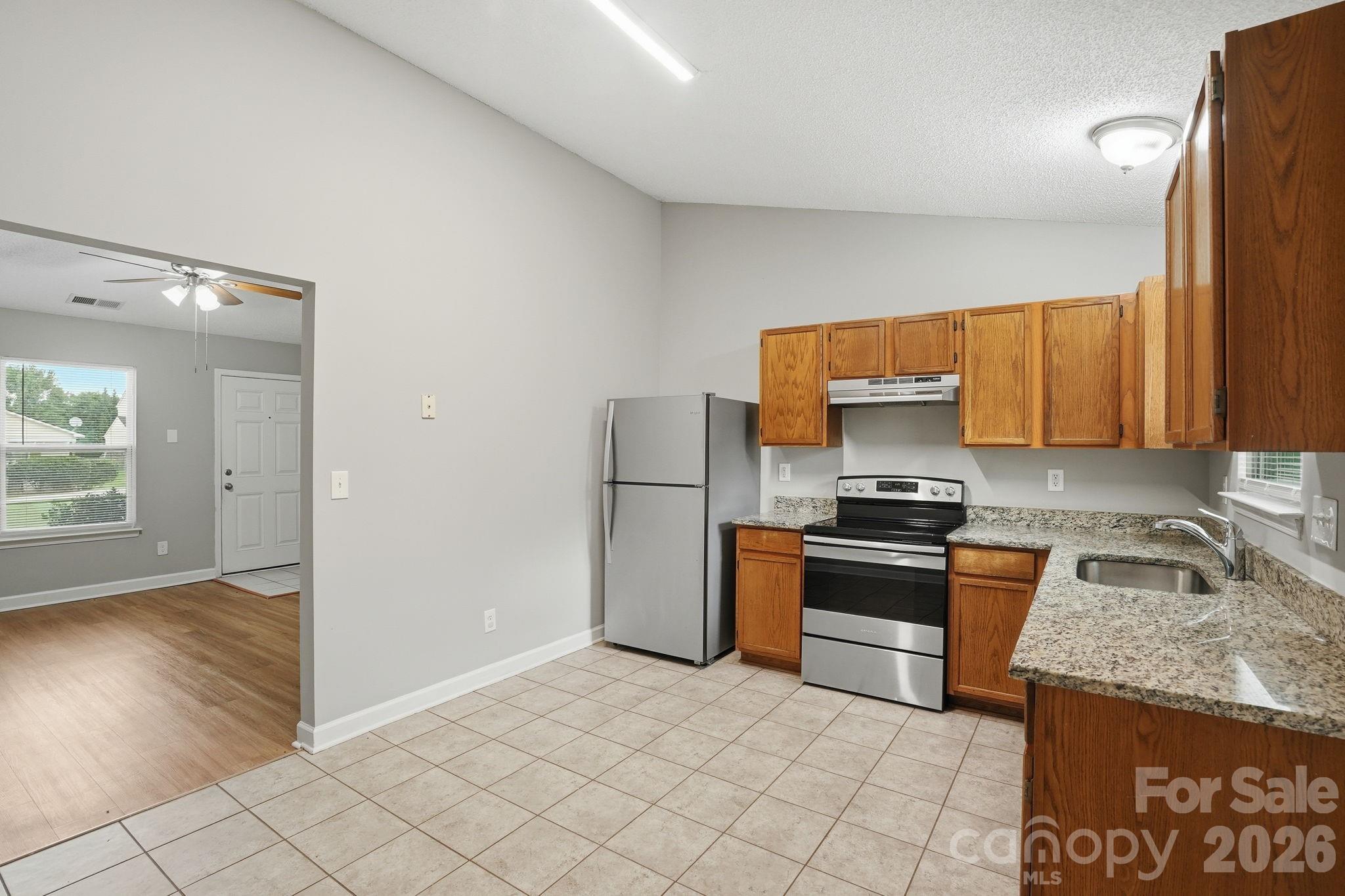 2306 Jordi Way Property Photo 16