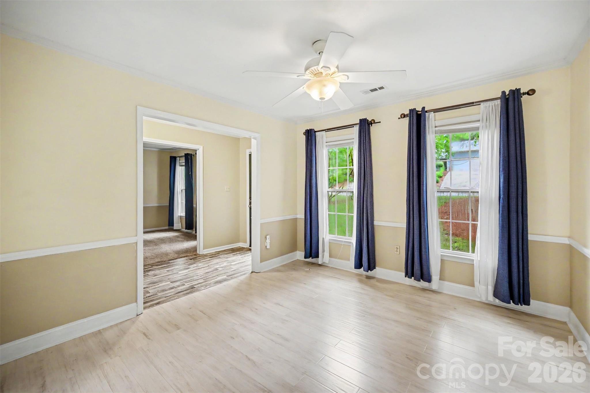 8644 Kirchenbaum Drive Property Photo 6