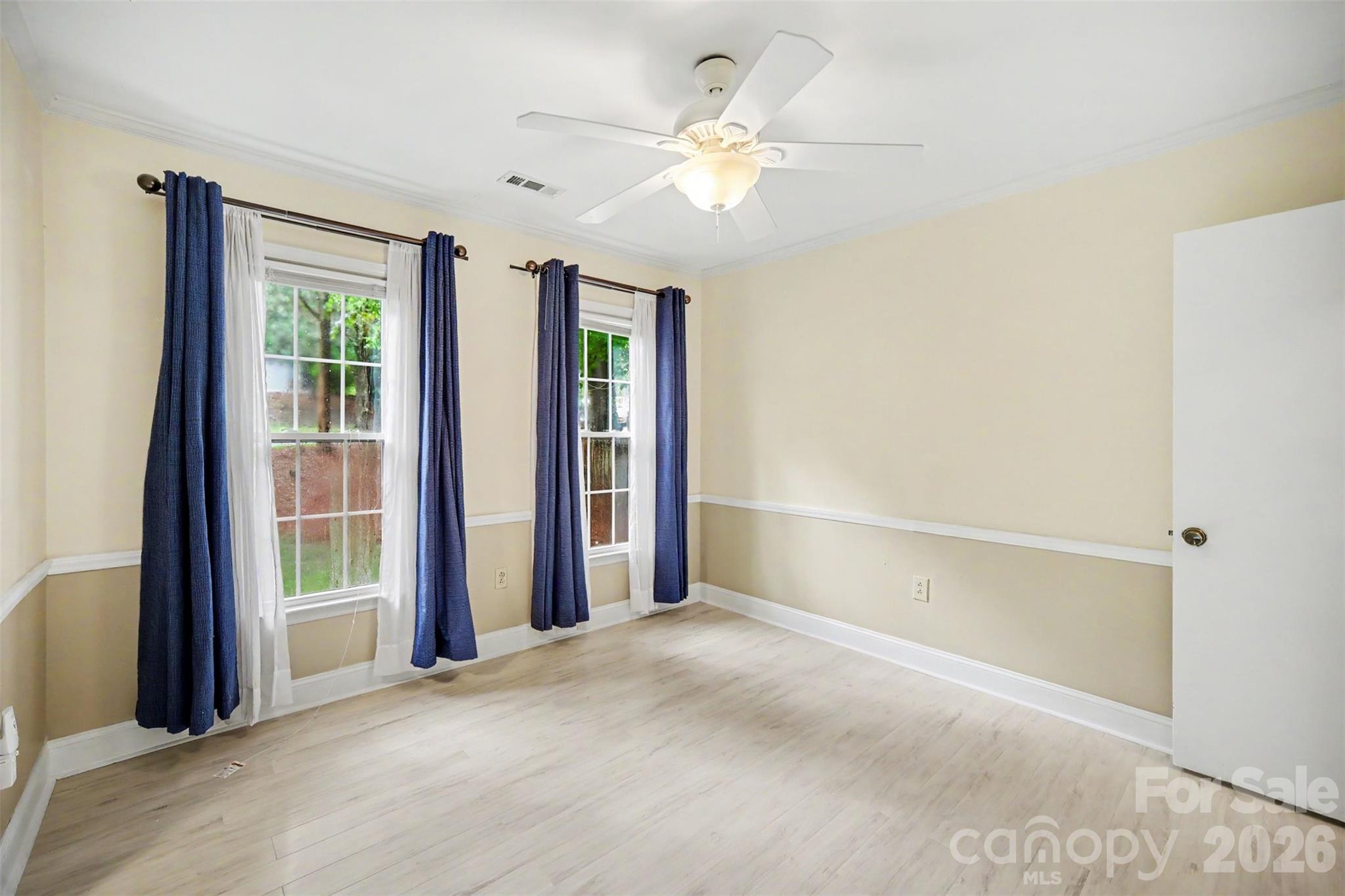 8644 Kirchenbaum Drive Property Photo 7