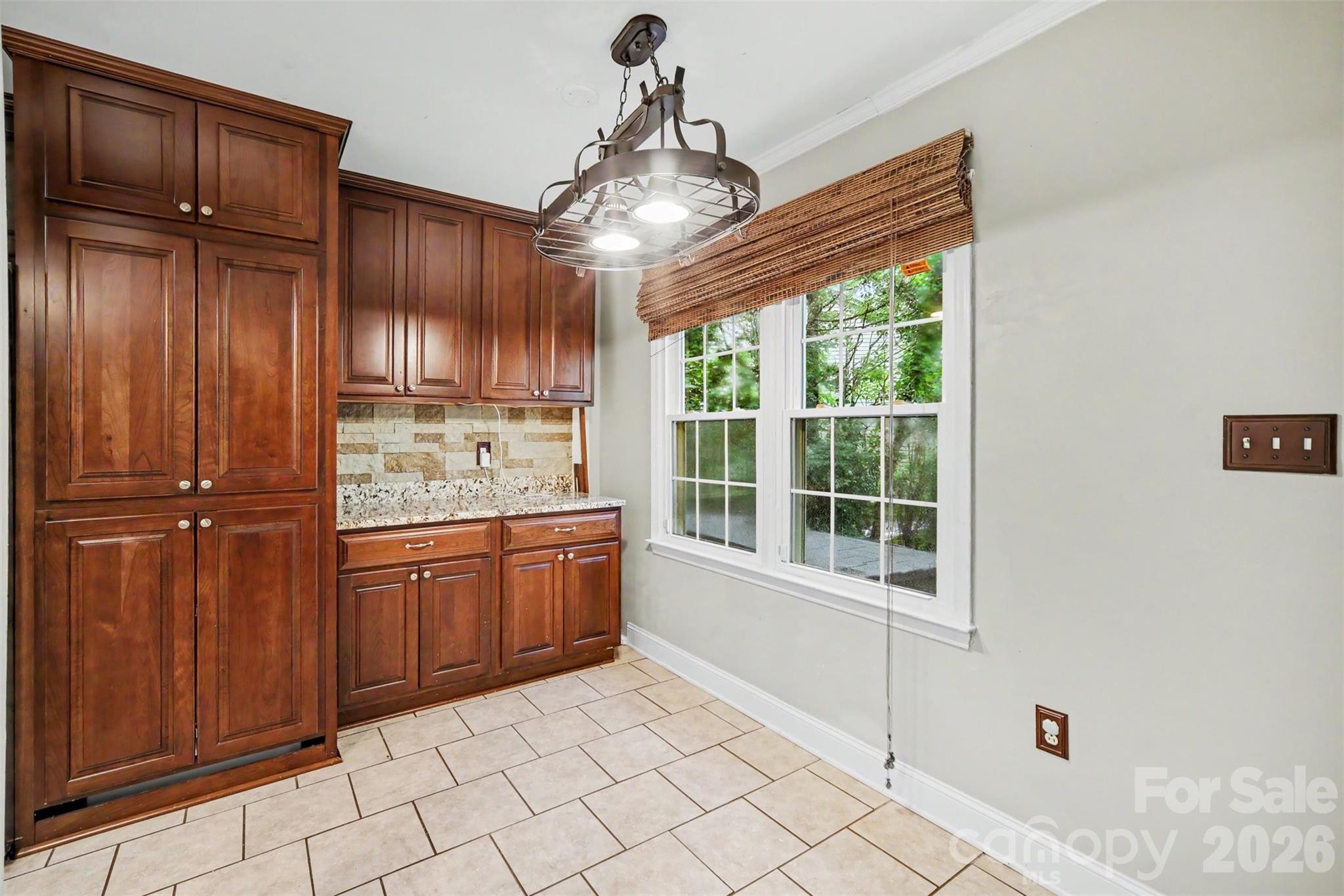 8644 Kirchenbaum Drive Property Photo 12