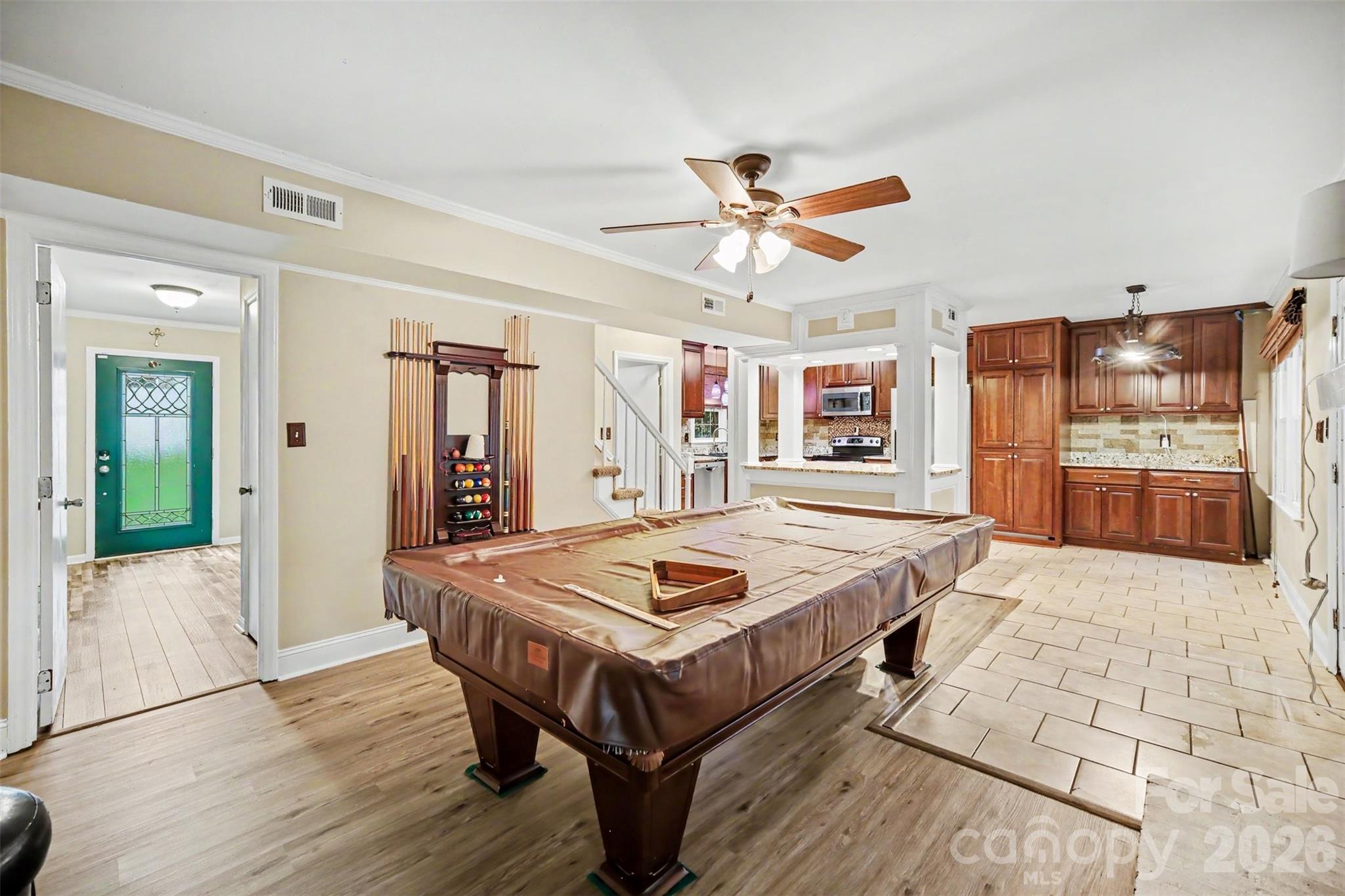 8644 Kirchenbaum Drive Property Photo 15