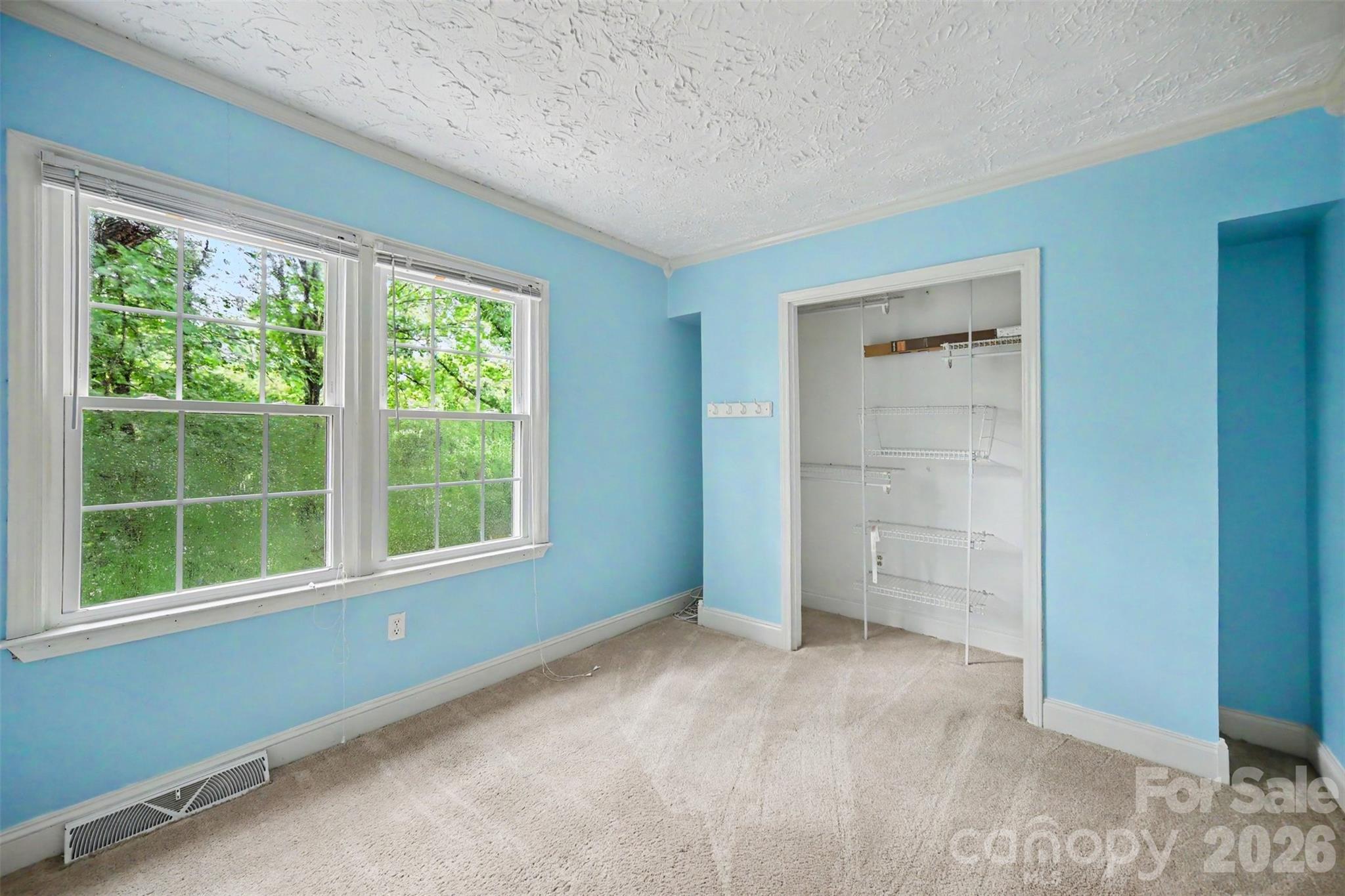 8644 Kirchenbaum Drive Property Photo 28