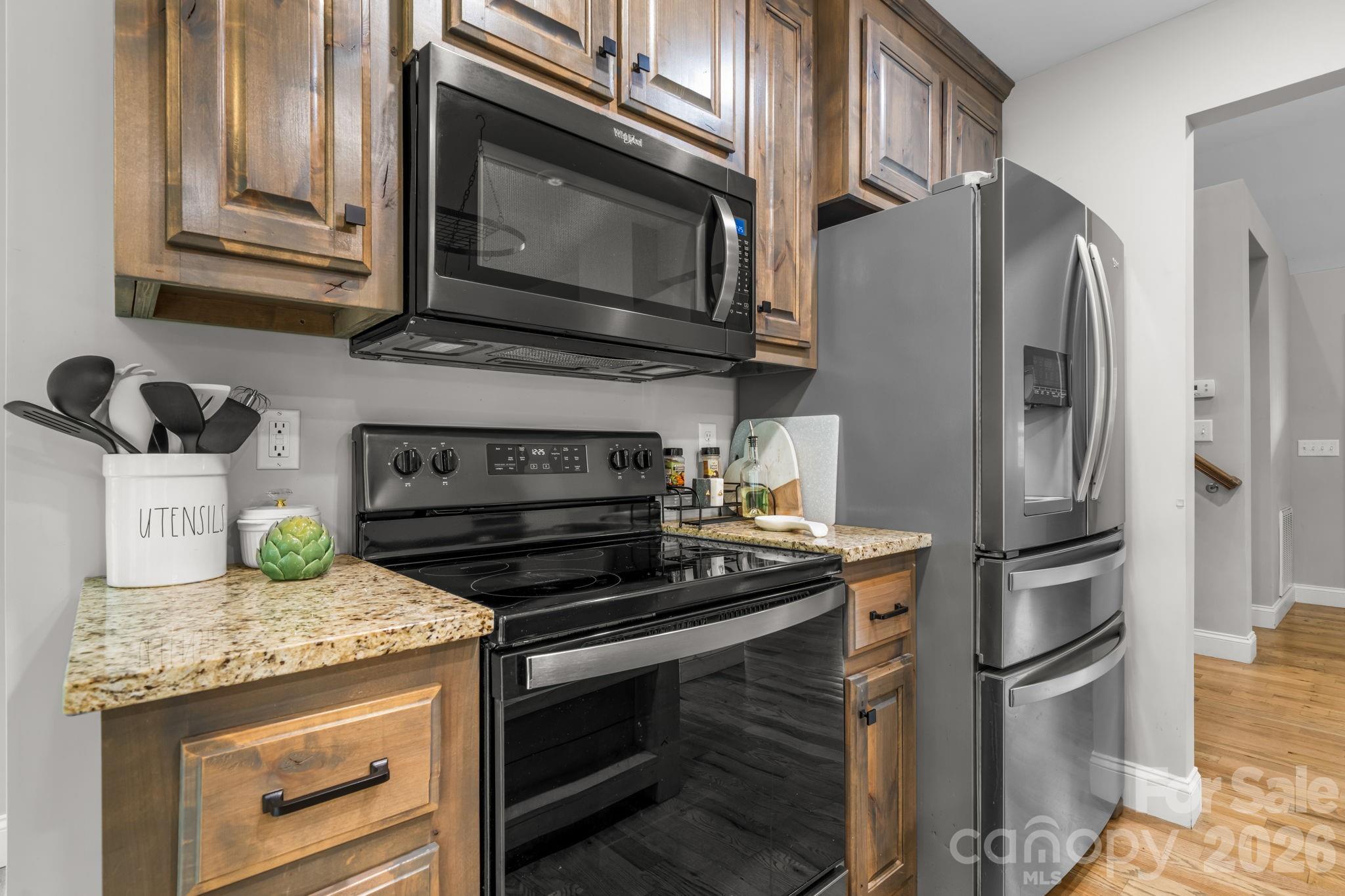124 Maplewood Court Property Photo 11