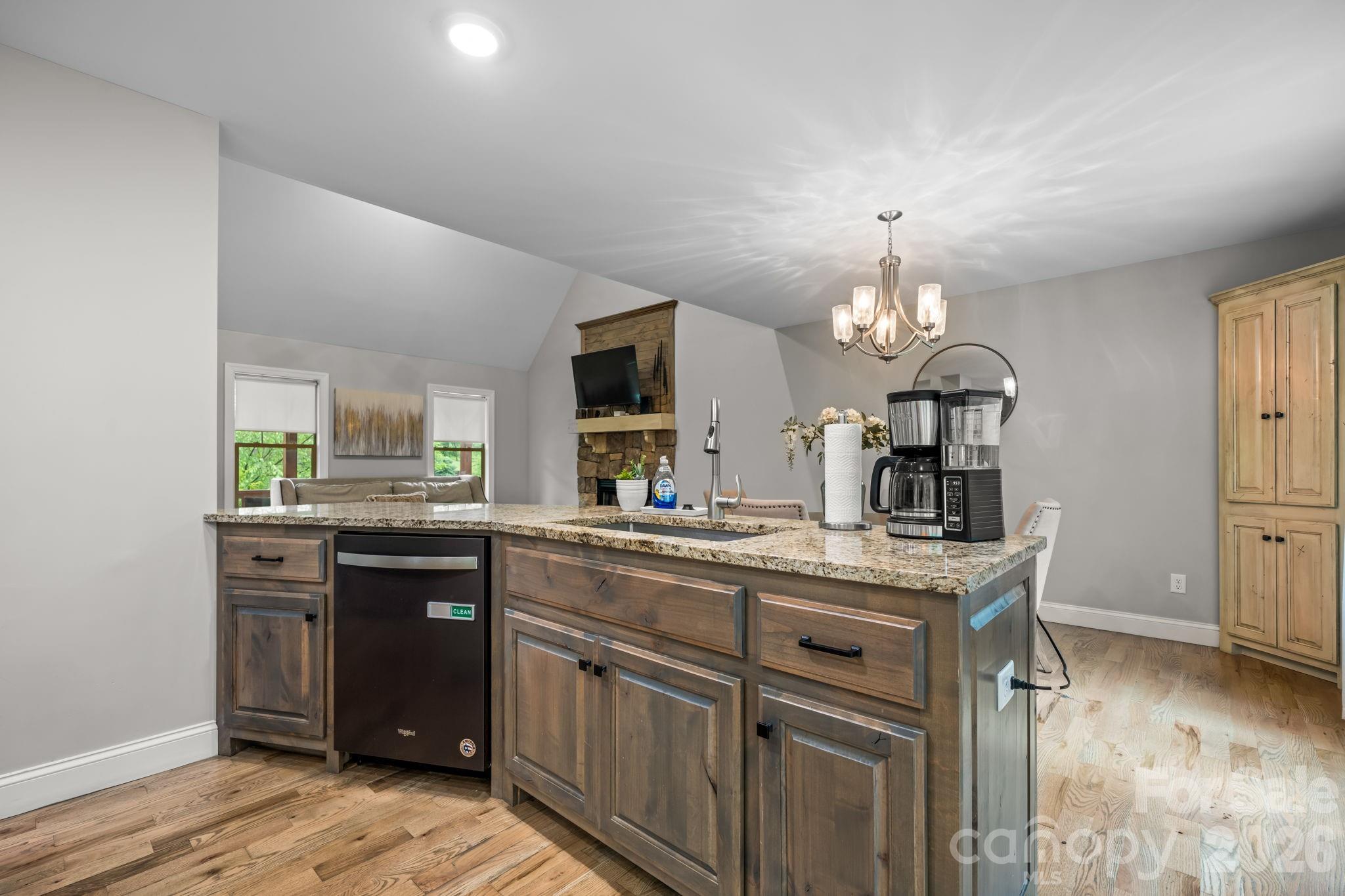 124 Maplewood Court Property Photo 13