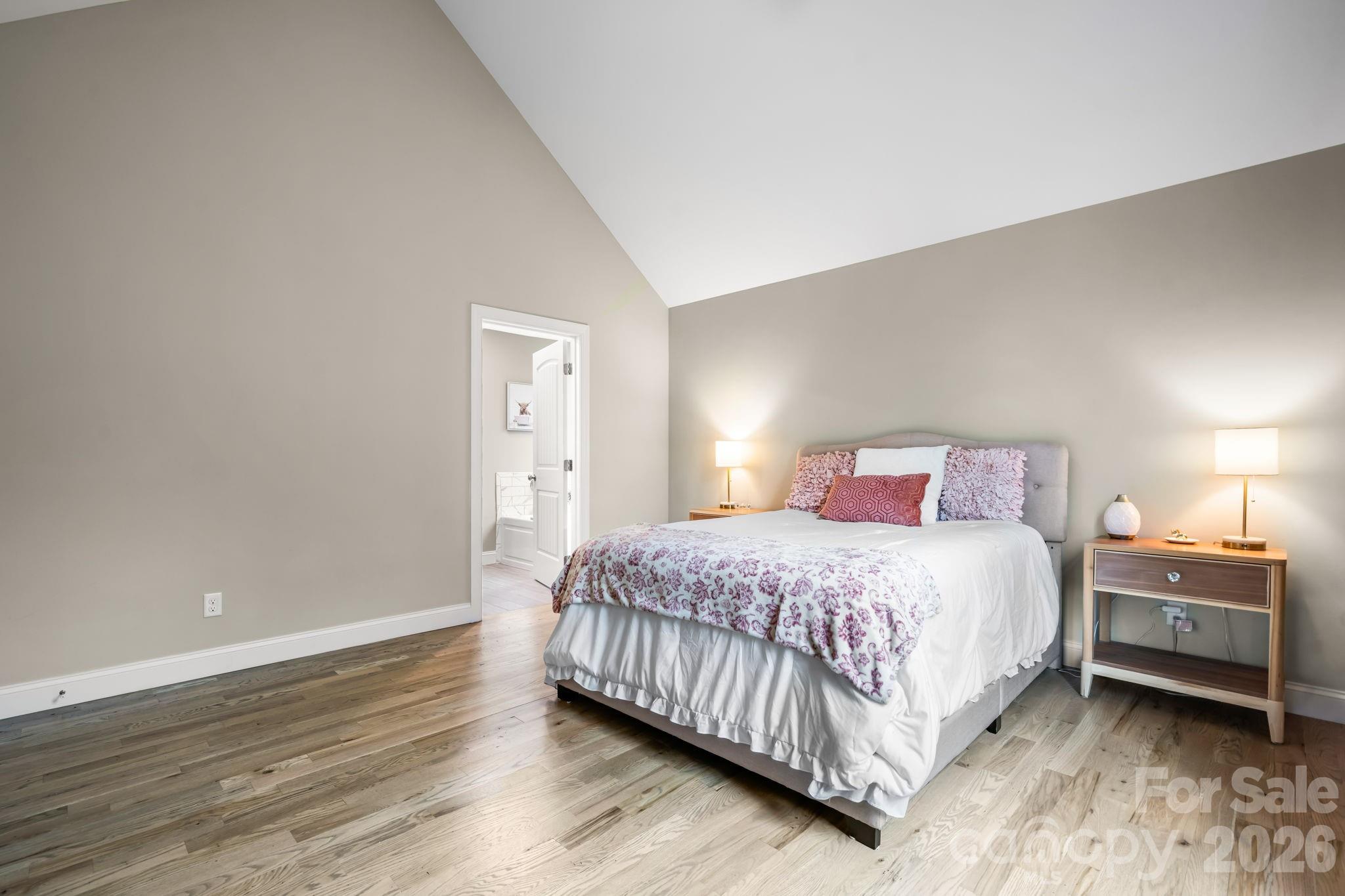 124 Maplewood Court Property Photo 18