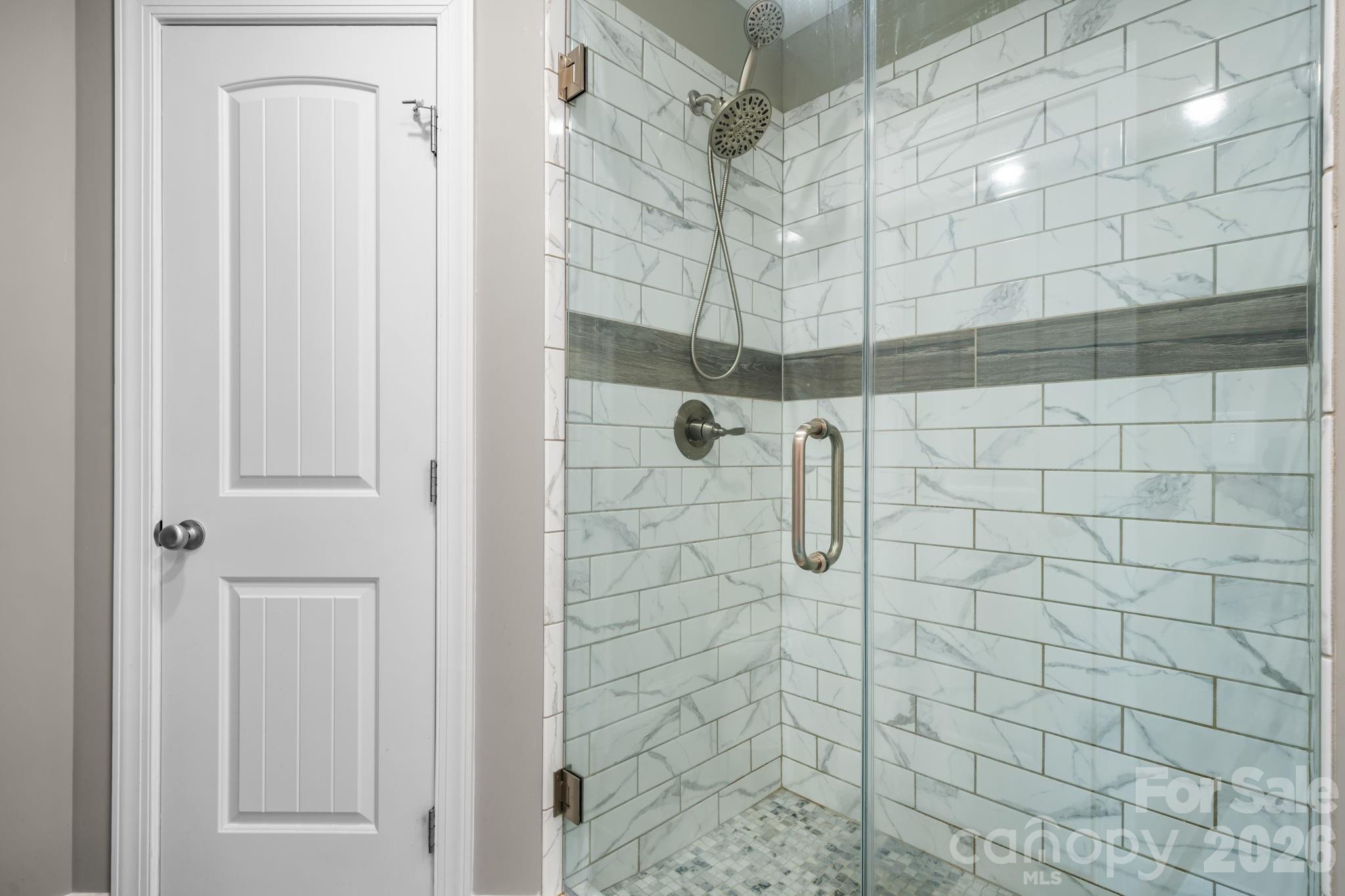 124 Maplewood Court Property Photo 23