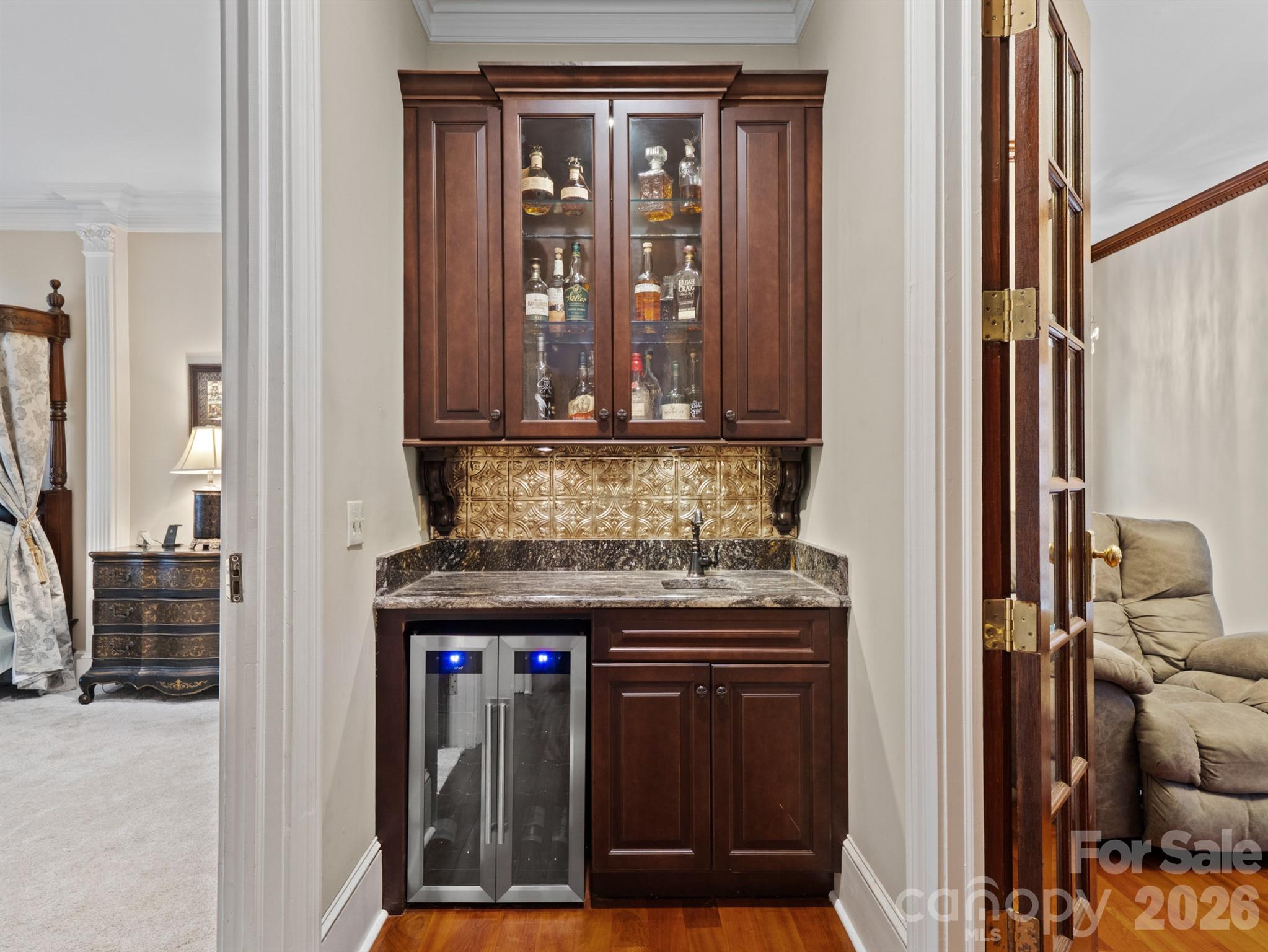 1090 N Saunders Drive Property Photo 18