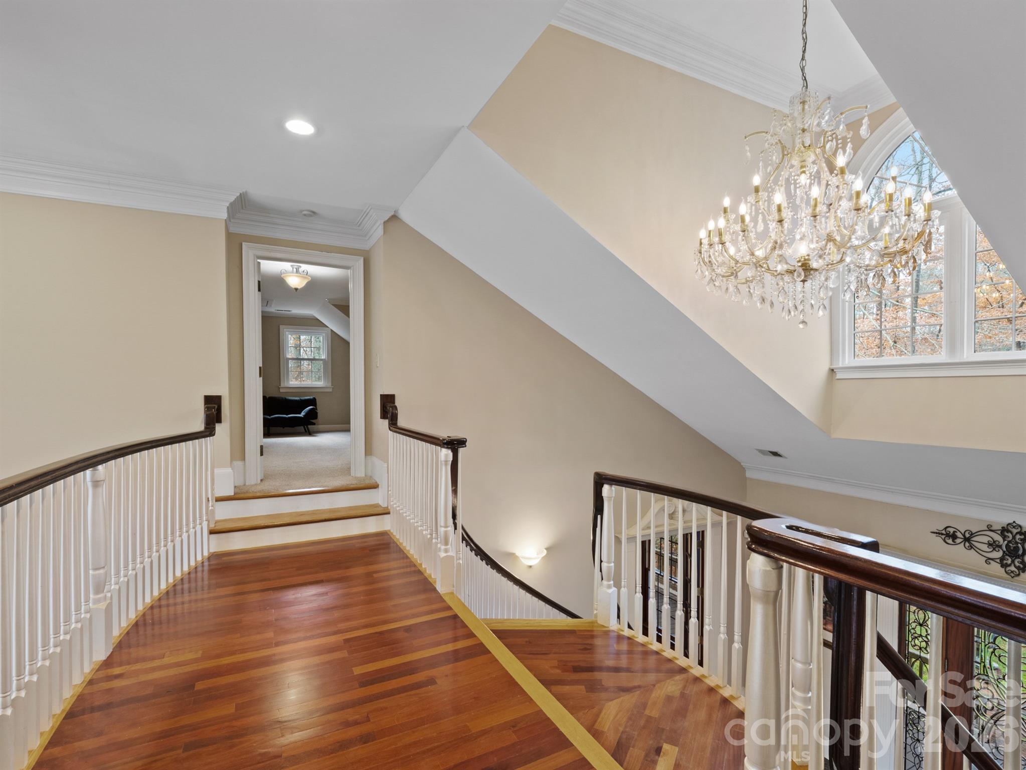 1090 N Saunders Drive Property Photo 25