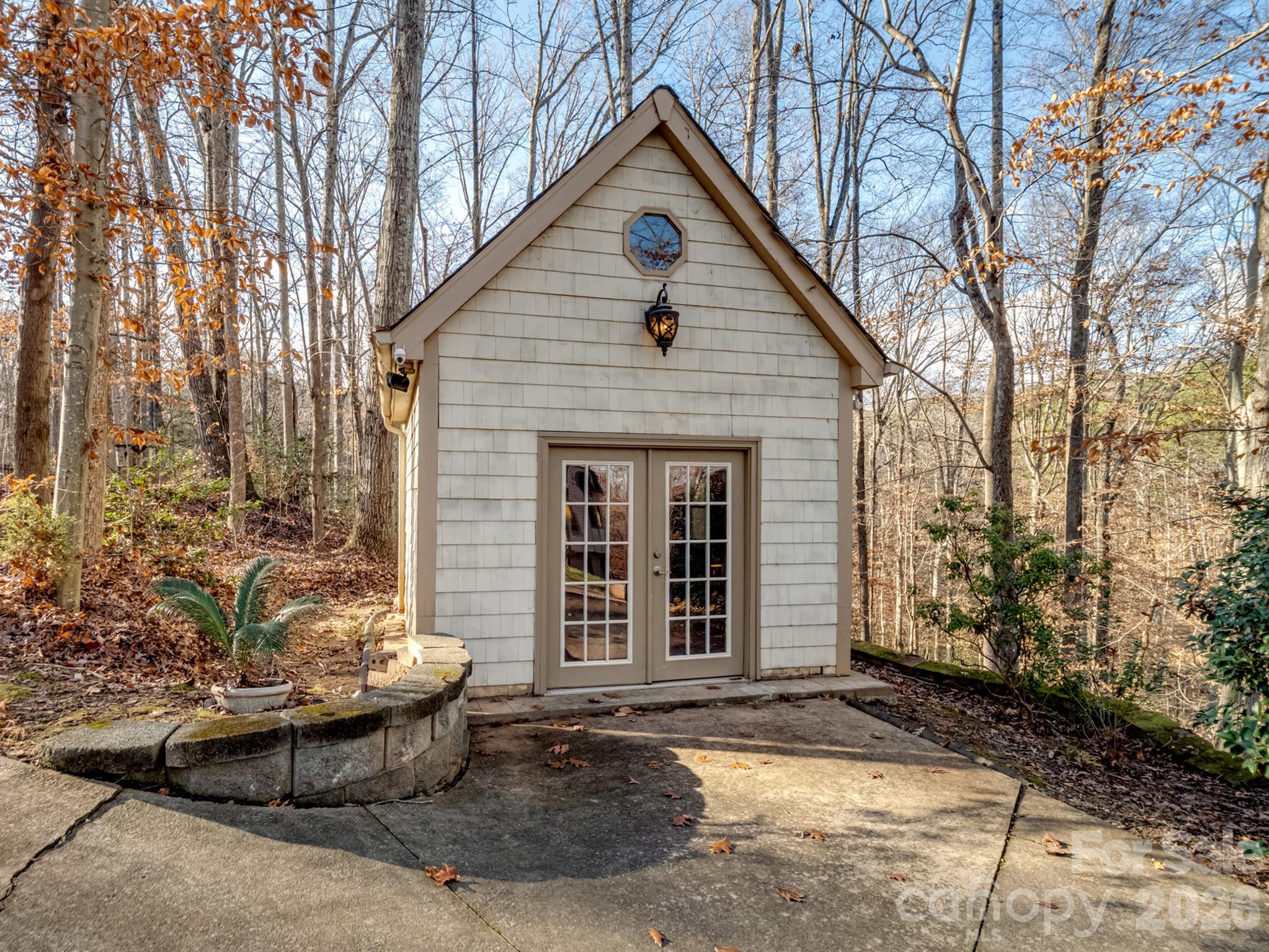 1090 N Saunders Drive Property Photo 31